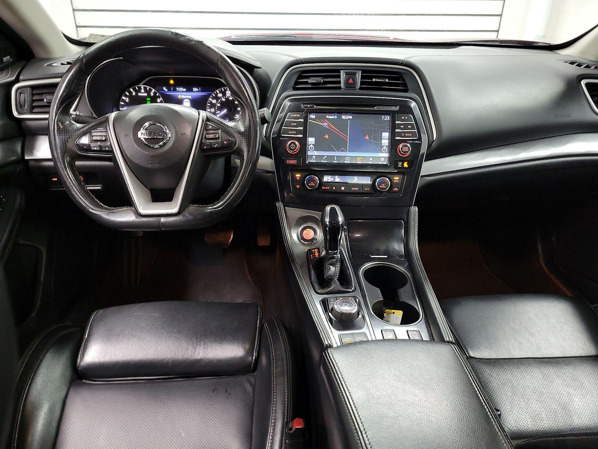 Thumbnail: 2017 Nissan Maxima - 9