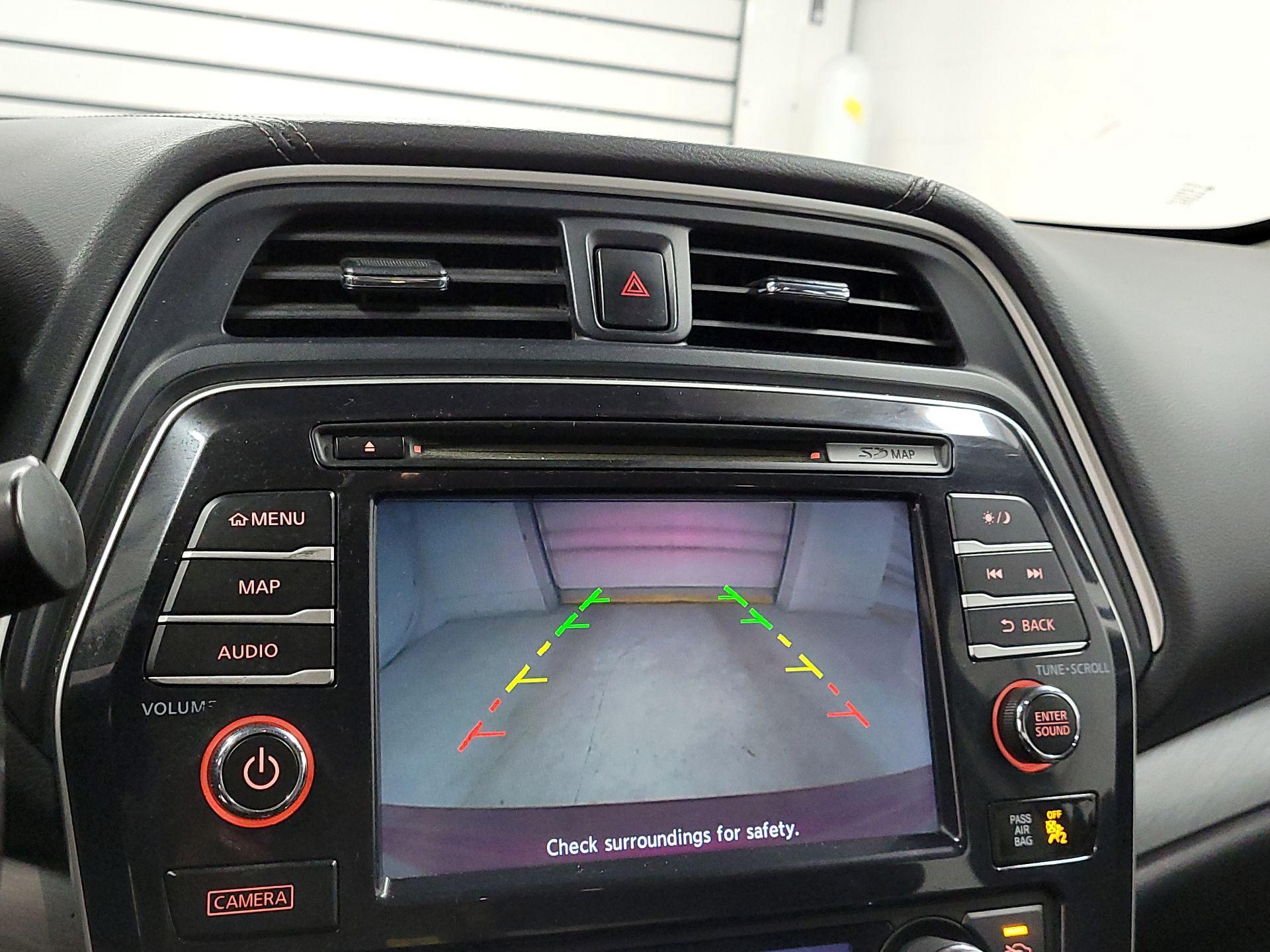 Thumbnail: 2017 Nissan Maxima - 15