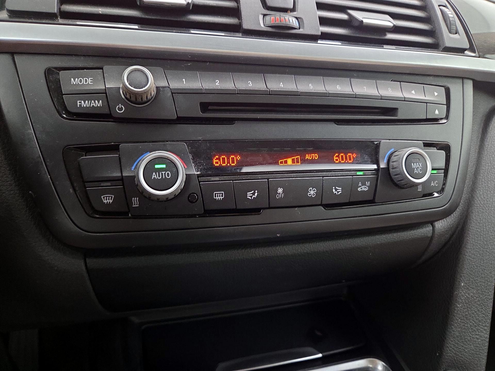 Thumbnail: 2015 BMW 4 Series - 17