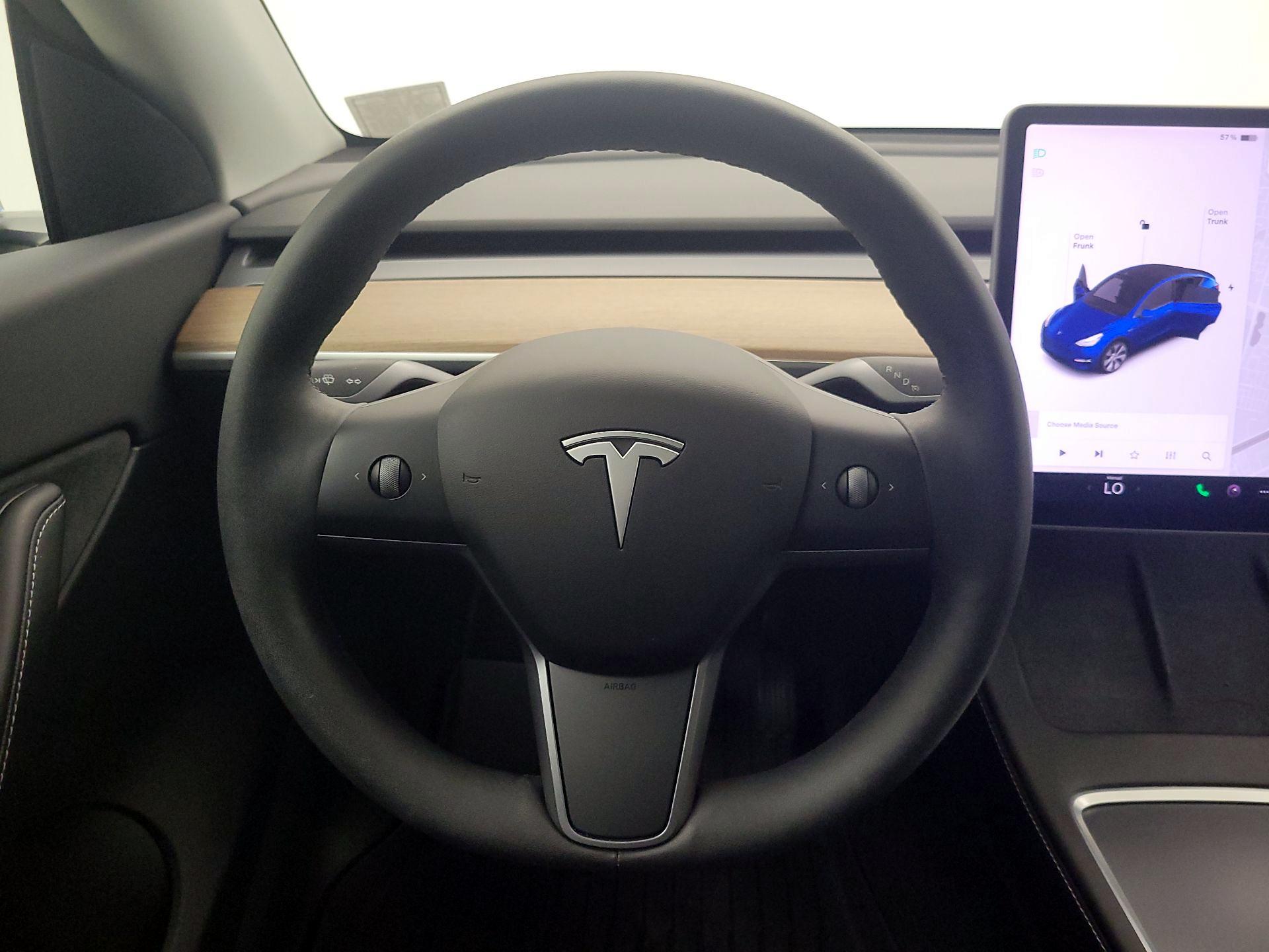 Thumbnail: 2022 Tesla Model Y - 10