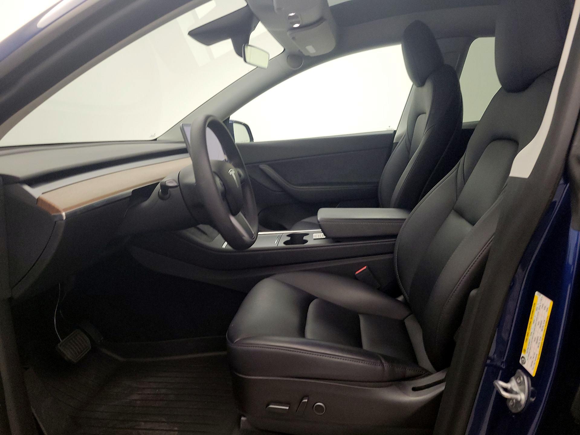 Thumbnail: 2022 Tesla Model Y - 11