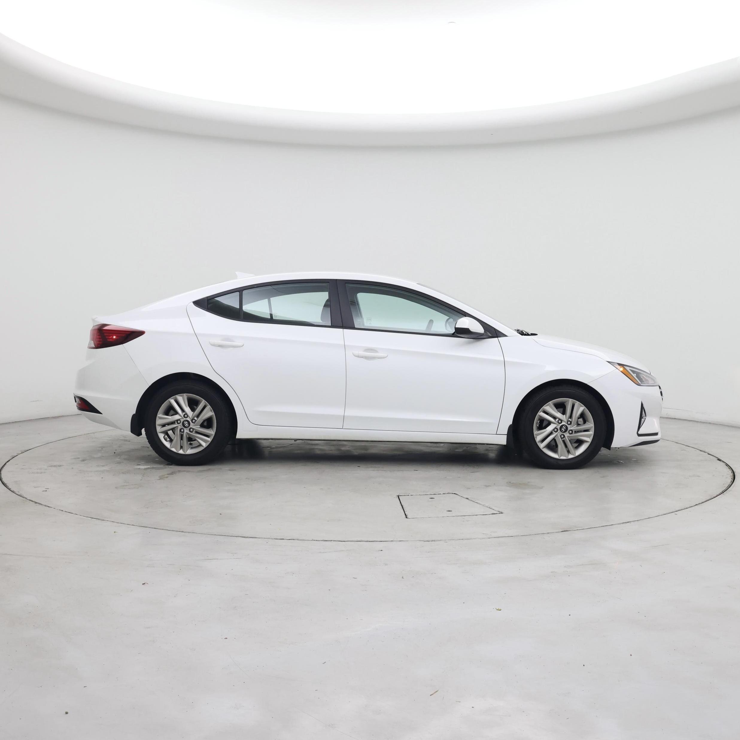 Thumbnail: 2020 Hyundai Elantra - 7