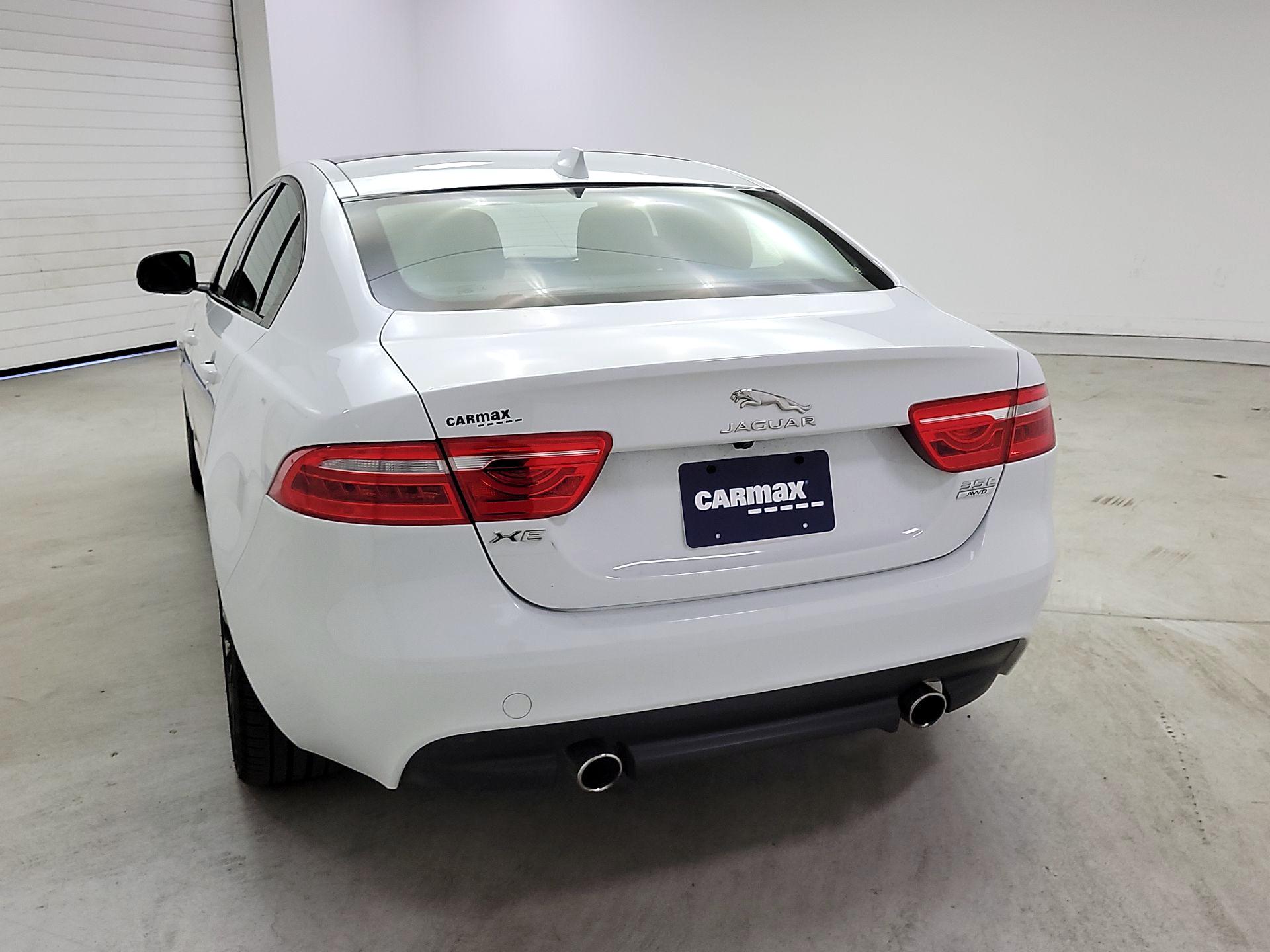 Thumbnail: 2018 Jaguar XE - 7