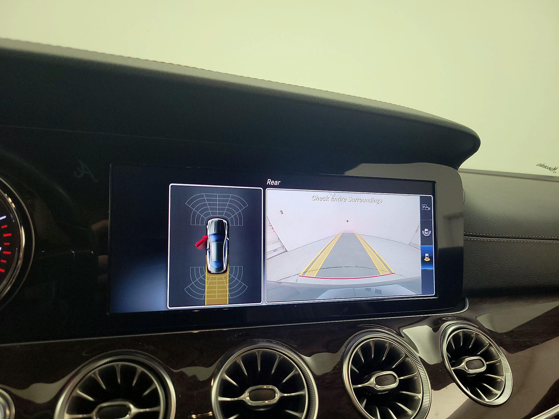 Thumbnail: 2018 Mercedes-Benz E-Class - 14