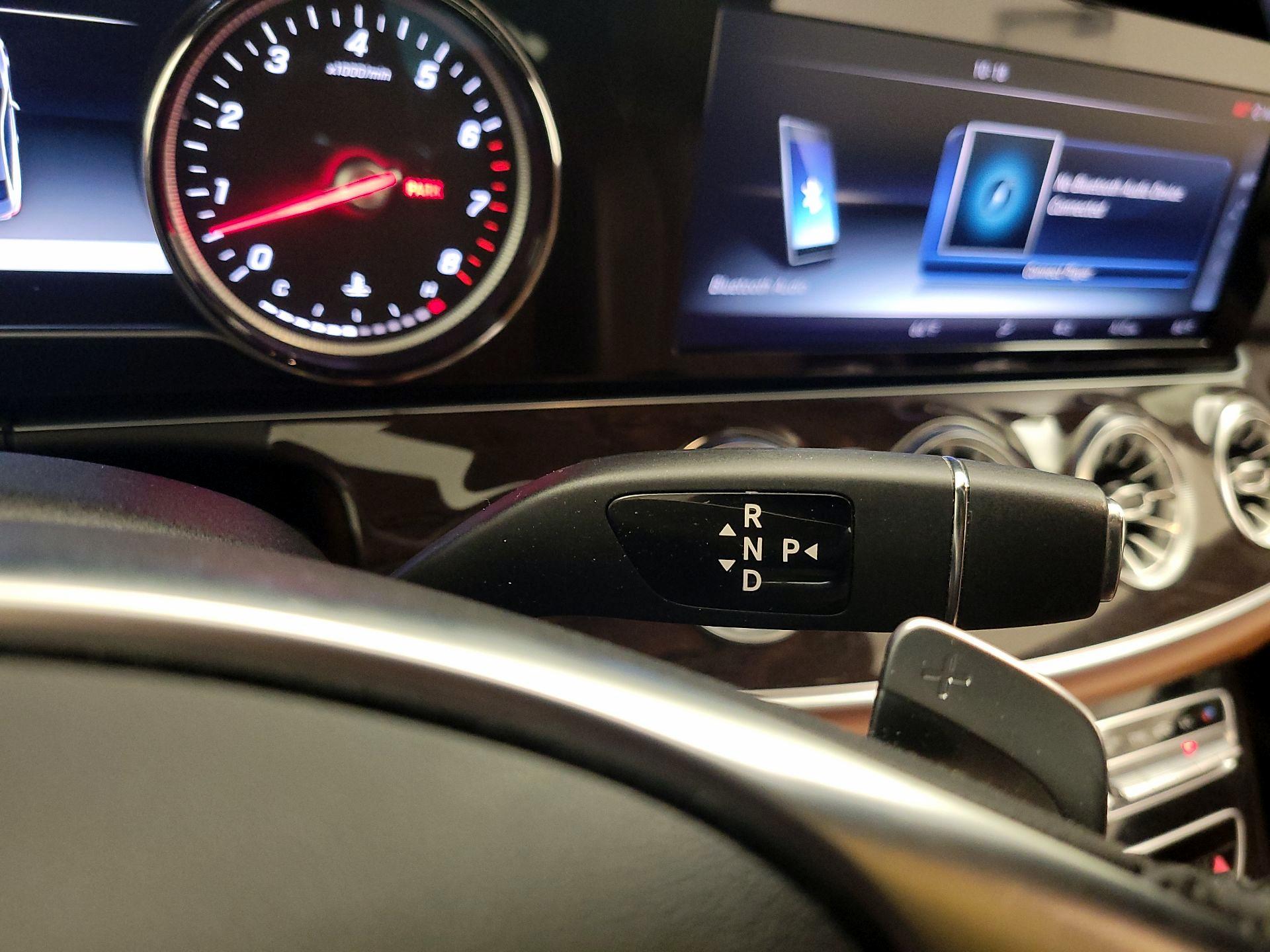 Thumbnail: 2018 Mercedes-Benz E-Class - 17