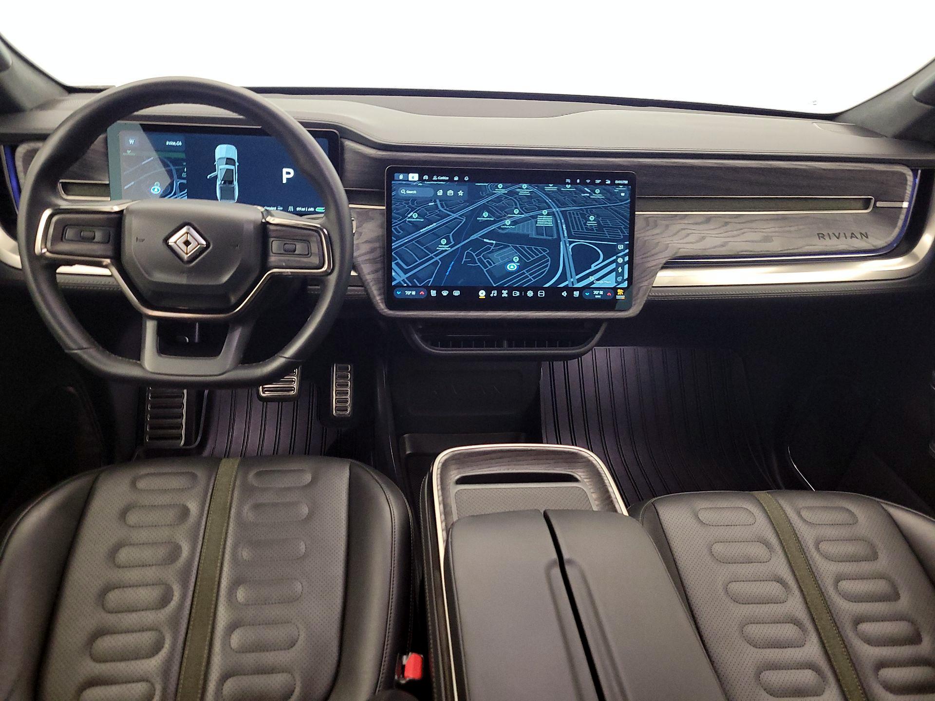 Thumbnail: 2022 Rivian R1T - 9