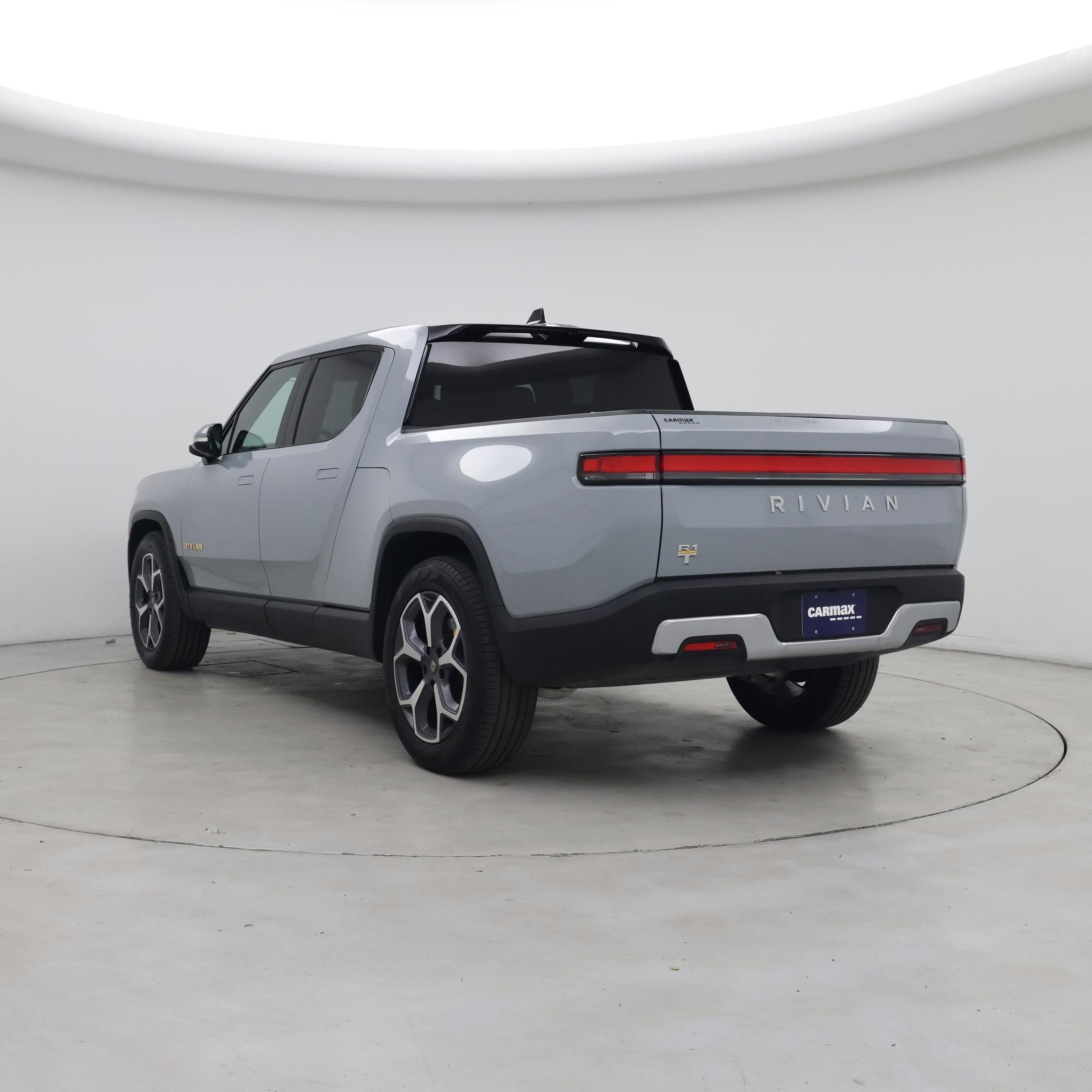 Thumbnail: 2022 Rivian R1T - 2