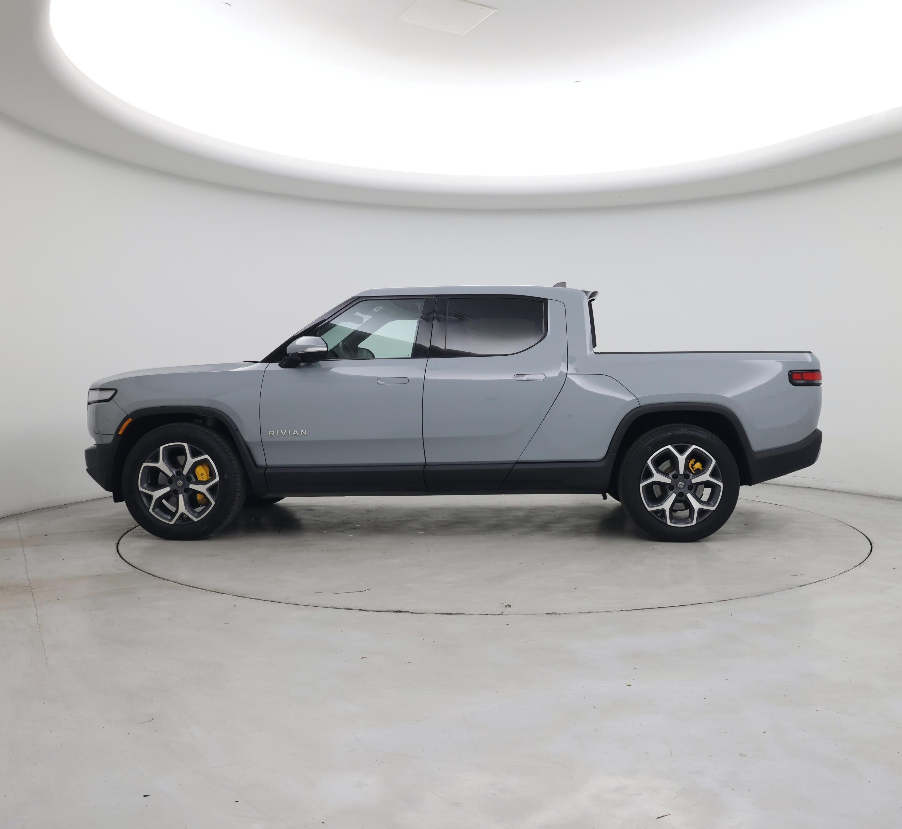 Thumbnail: 2022 Rivian R1T - 3