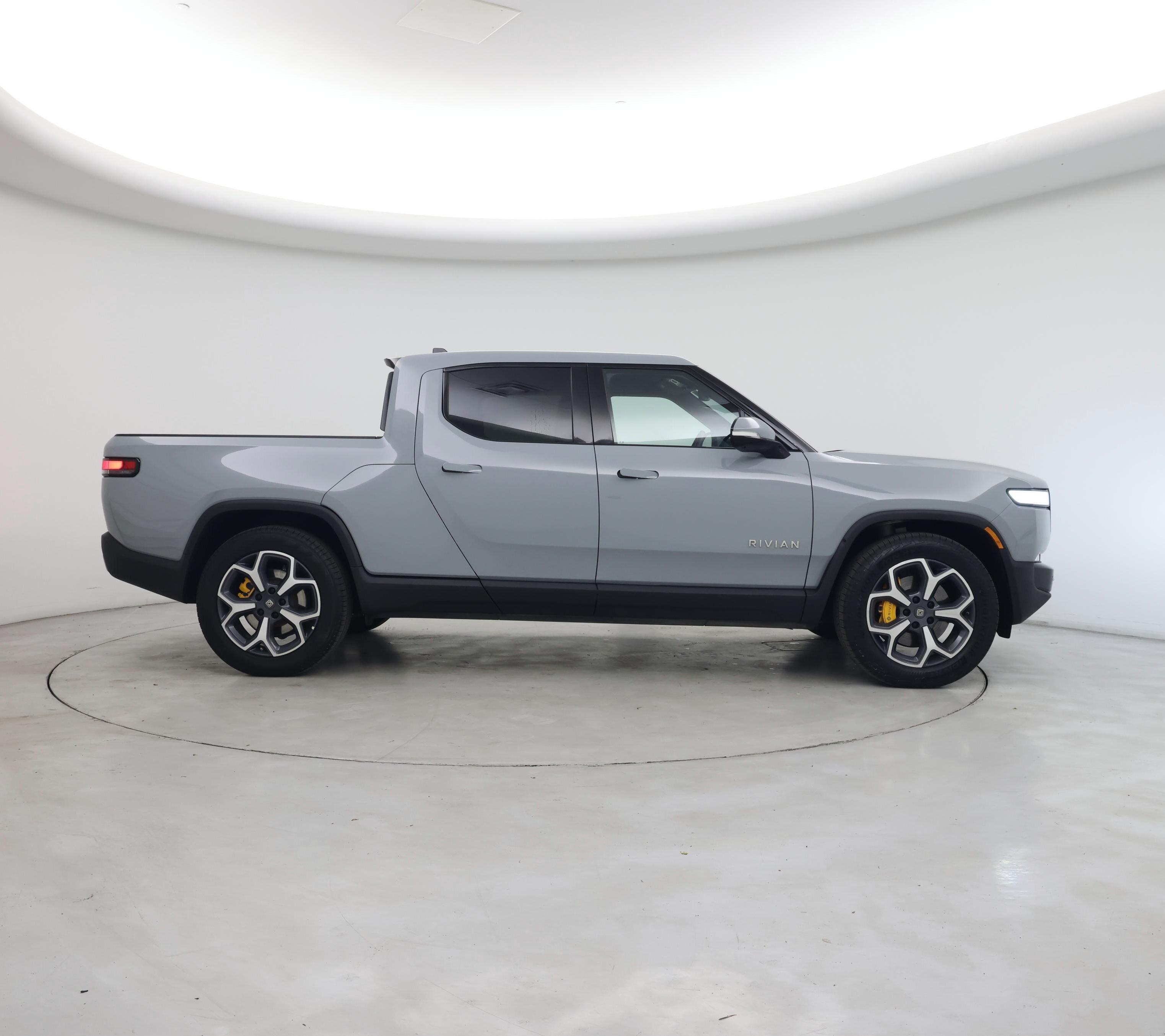 Thumbnail: 2022 Rivian R1T - 7