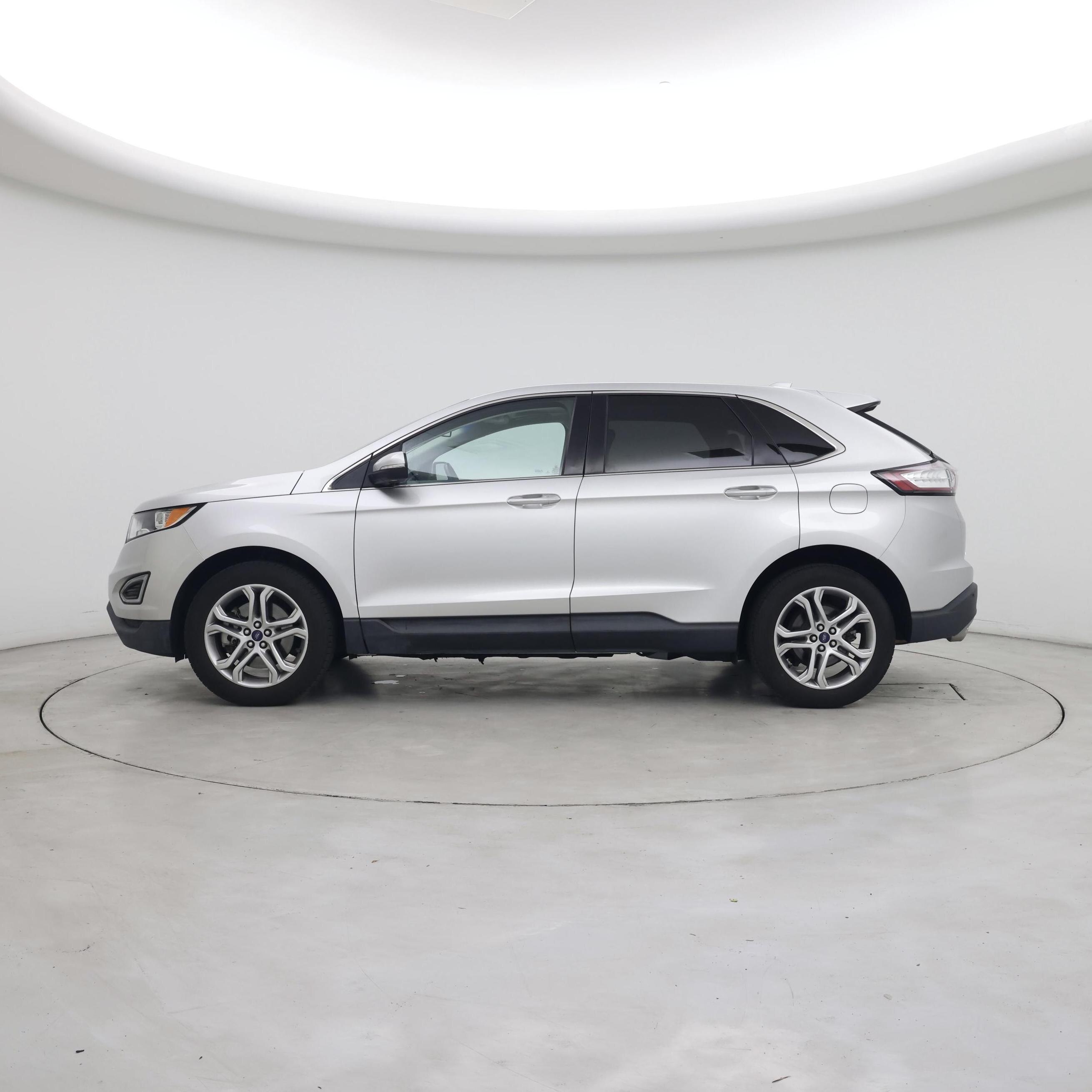 Thumbnail: 2016 Ford Edge - 3