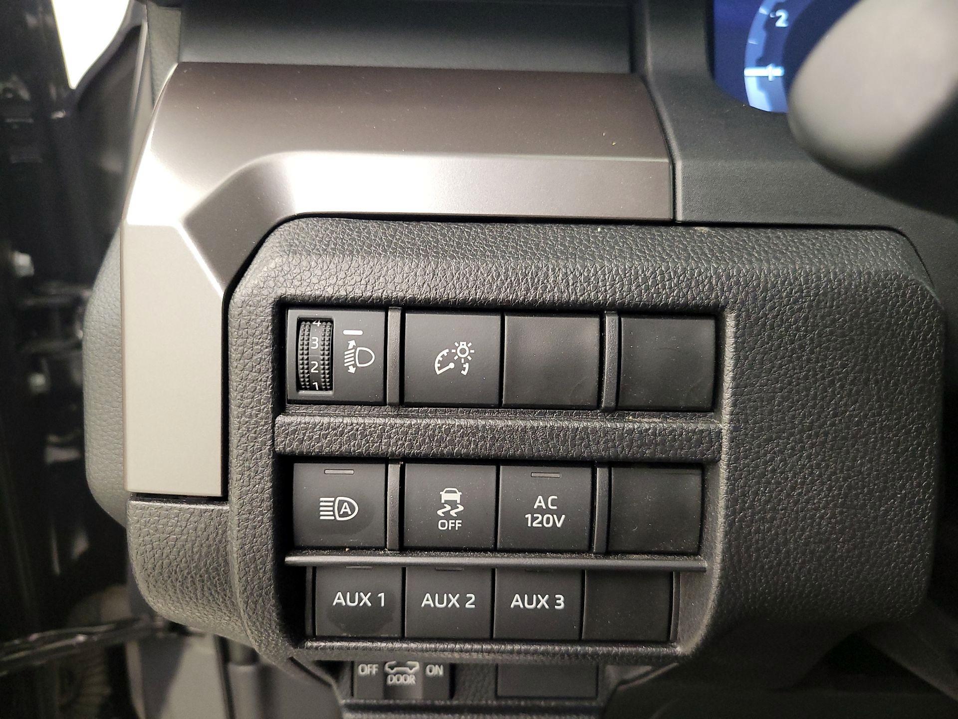 Thumbnail: 2024 Toyota Tacoma - 13