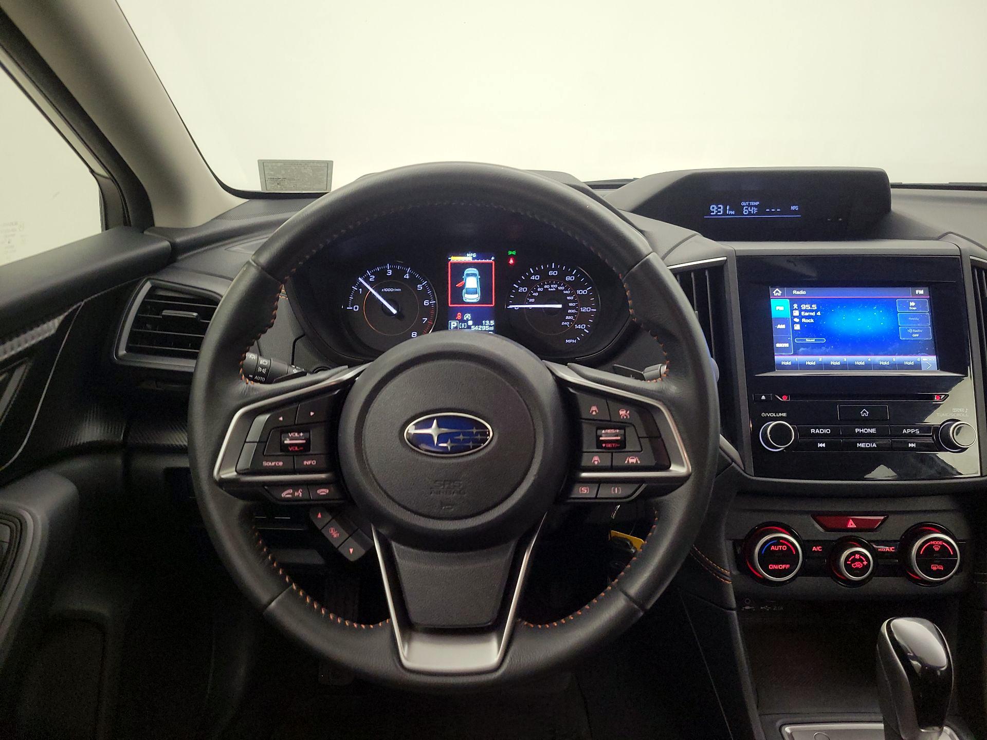 Thumbnail: 2020 Subaru Crosstrek - 10