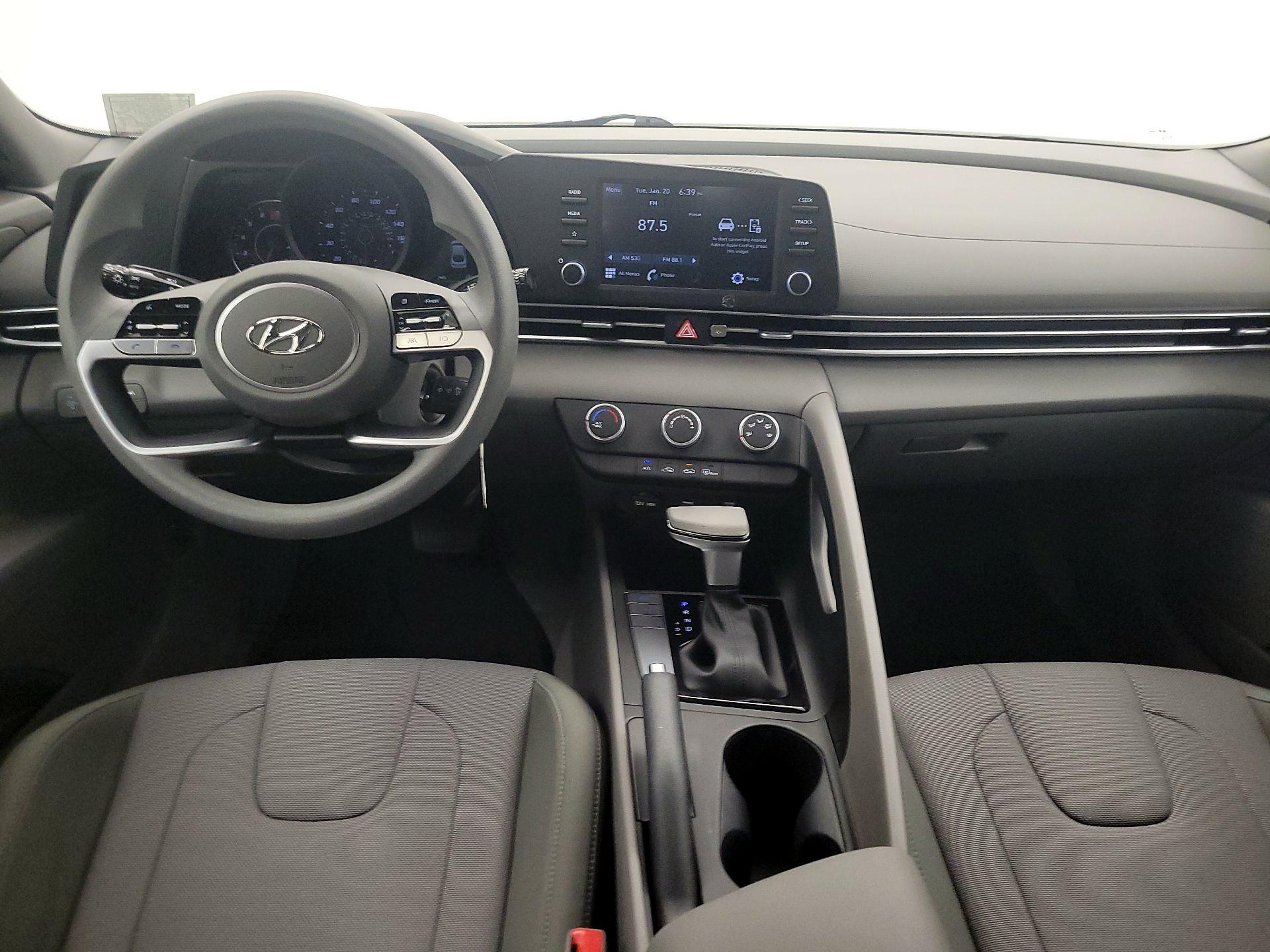 Thumbnail: 2023 Hyundai Elantra - 9