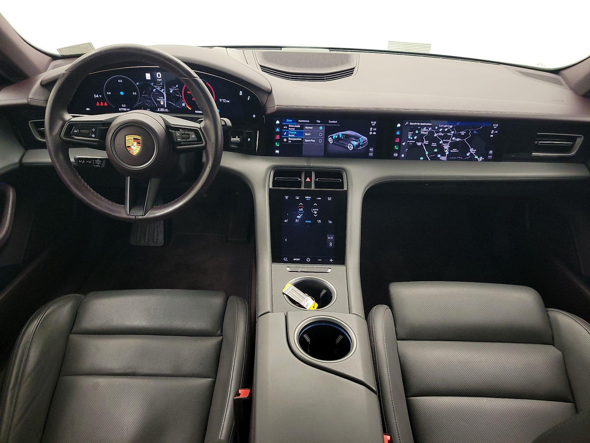 Thumbnail: 2021 Porsche Taycan - 9