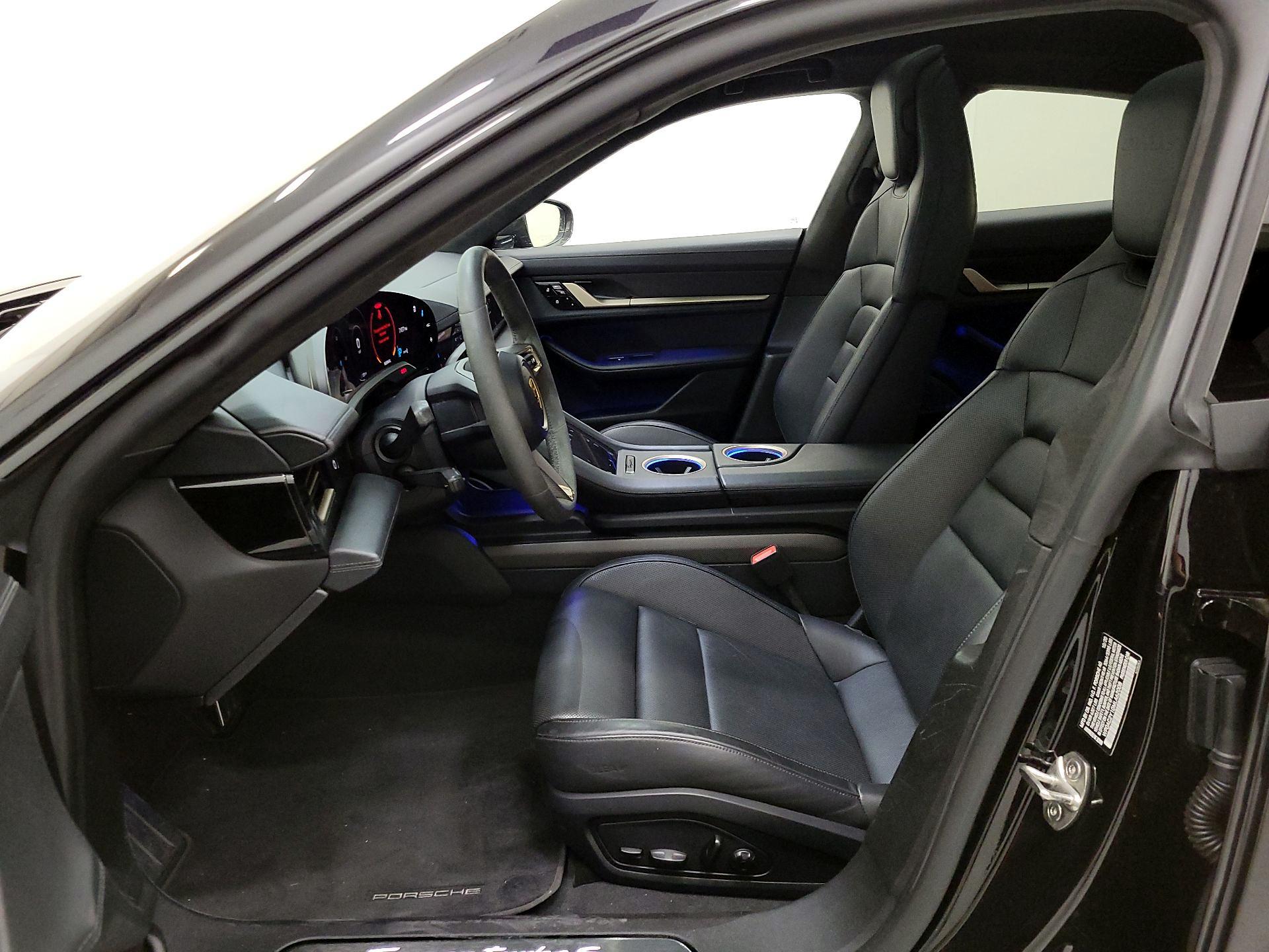 Thumbnail: 2021 Porsche Taycan - 11