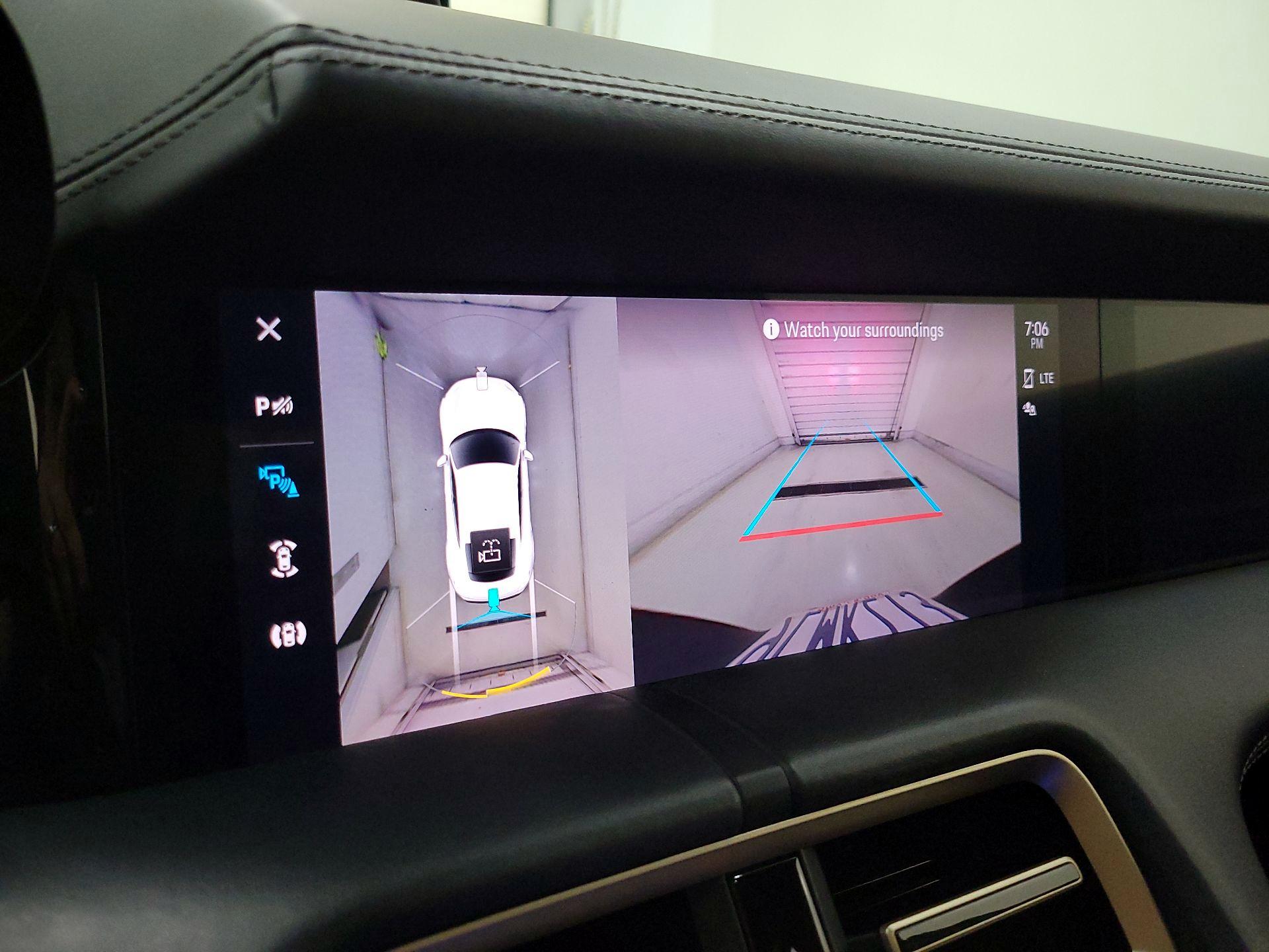 Thumbnail: 2021 Porsche Taycan - 14