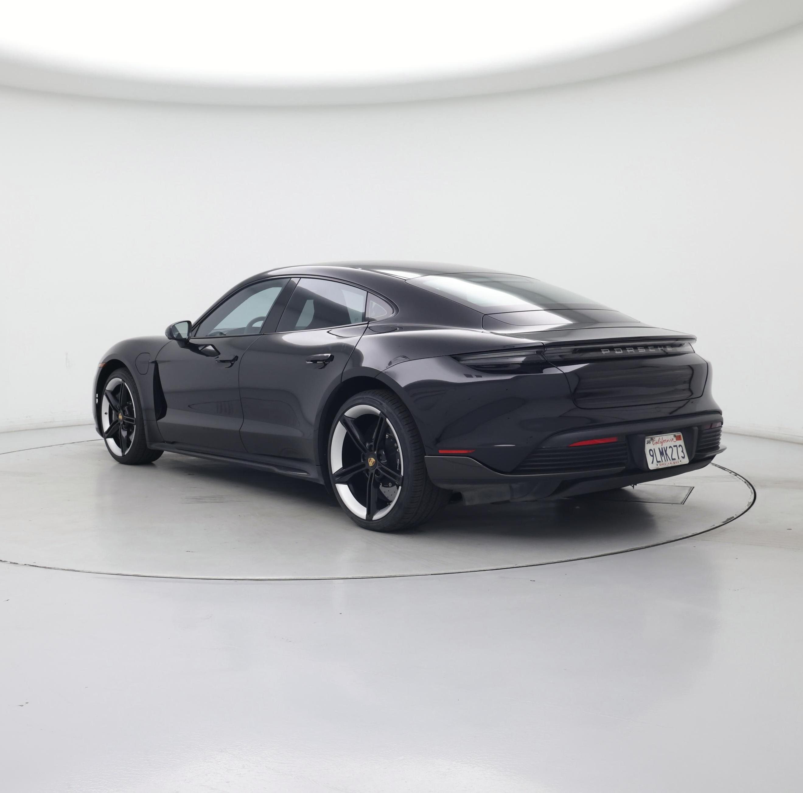 Thumbnail: 2021 Porsche Taycan - 2