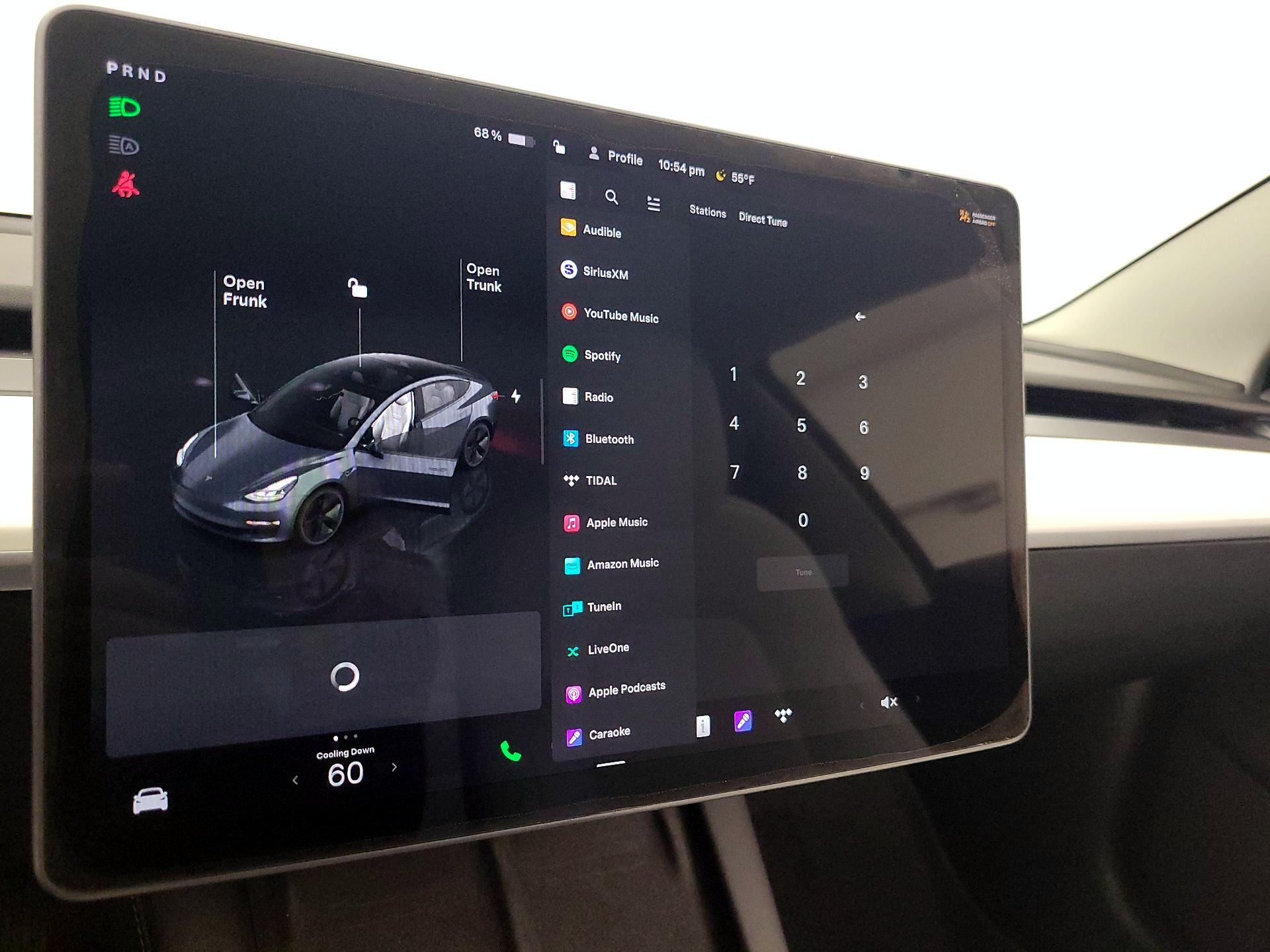 Thumbnail: 2022 Tesla Model 3 - 15