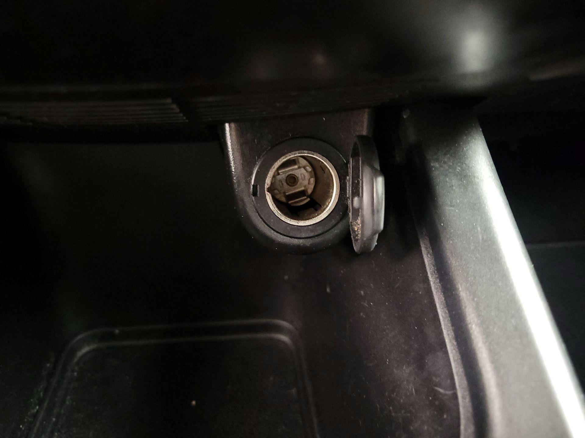 Thumbnail: 2016 Dodge Journey - 18