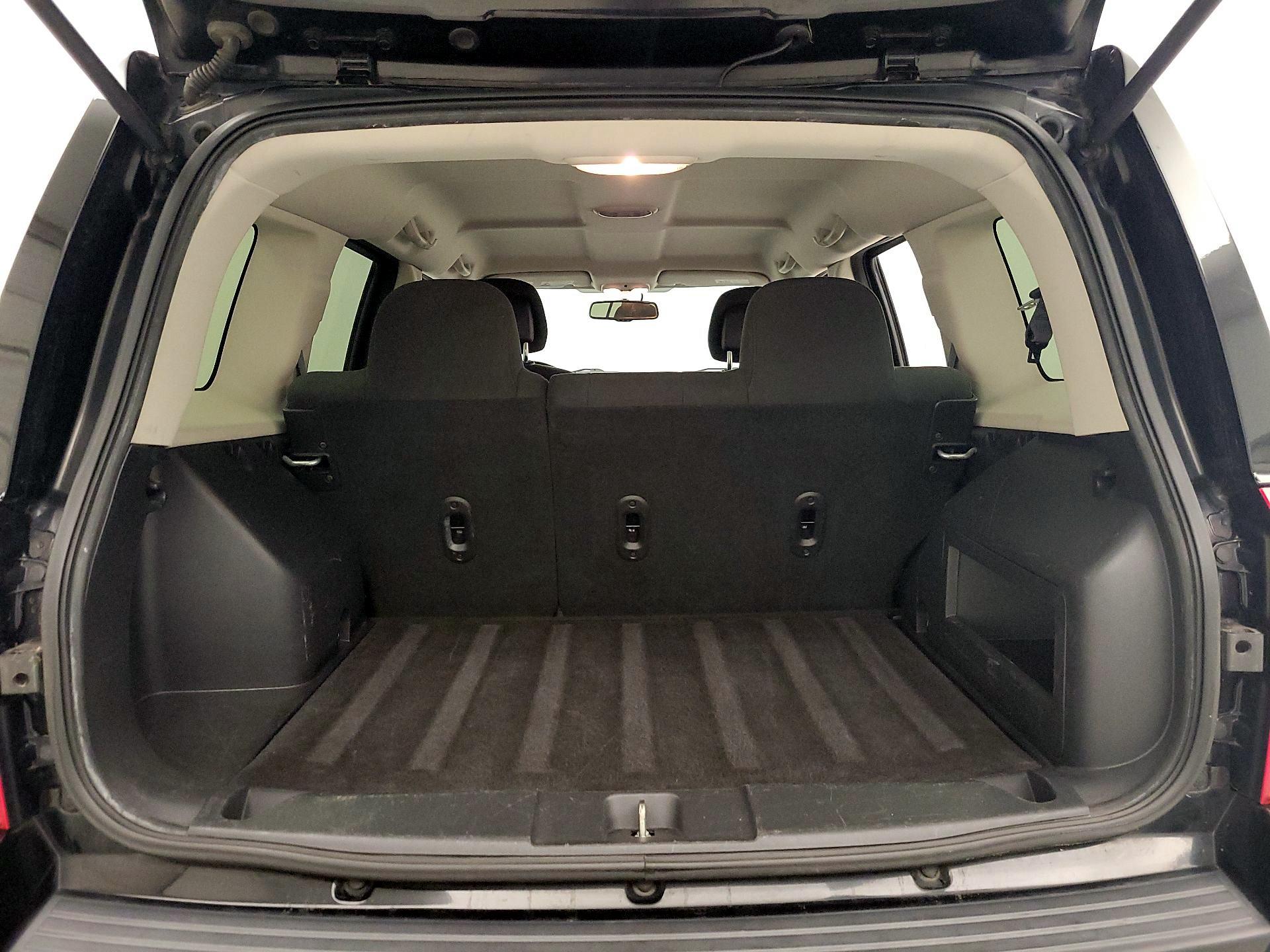 Thumbnail: 2016 Jeep Patriot - 19