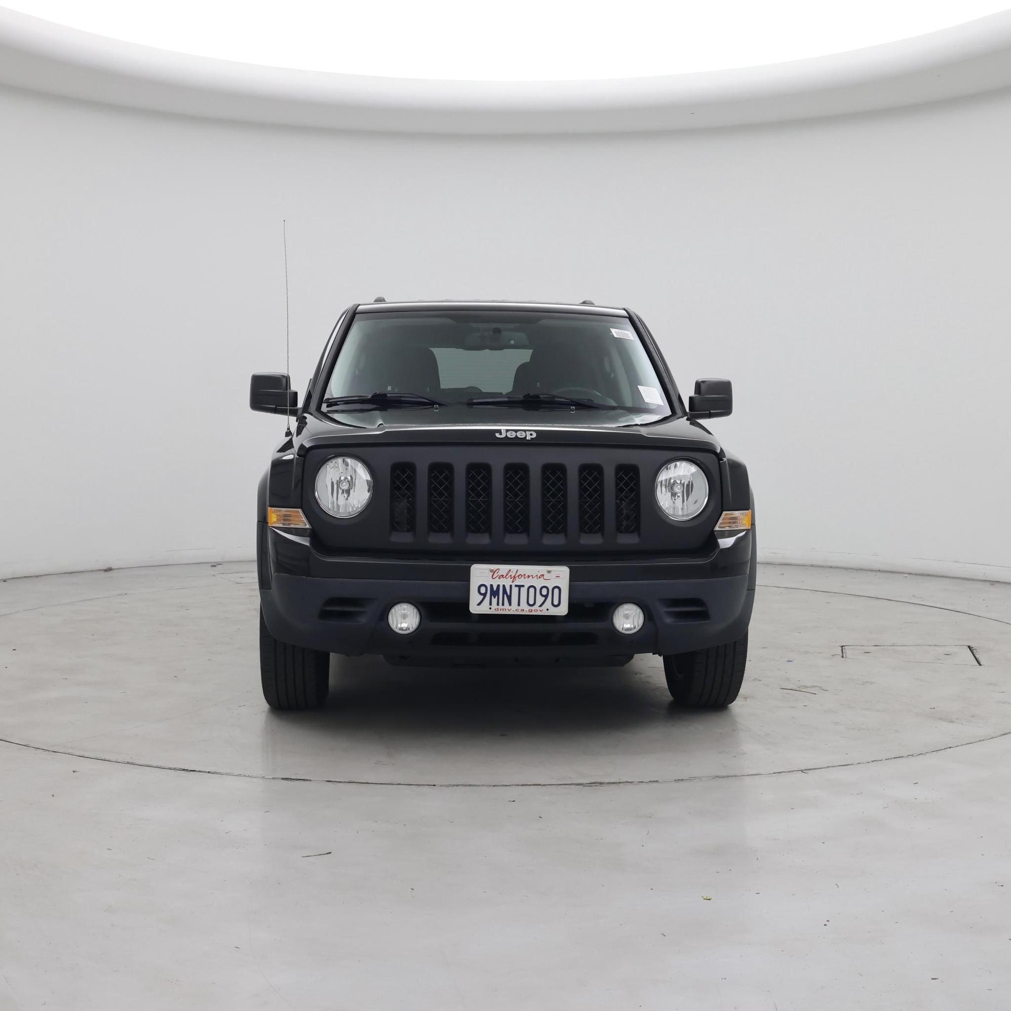 Thumbnail: 2016 Jeep Patriot - 5