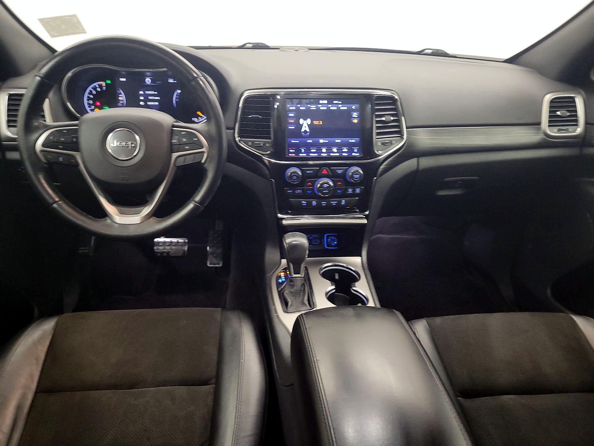 Thumbnail: 2019 Jeep Grand Cherokee - 9
