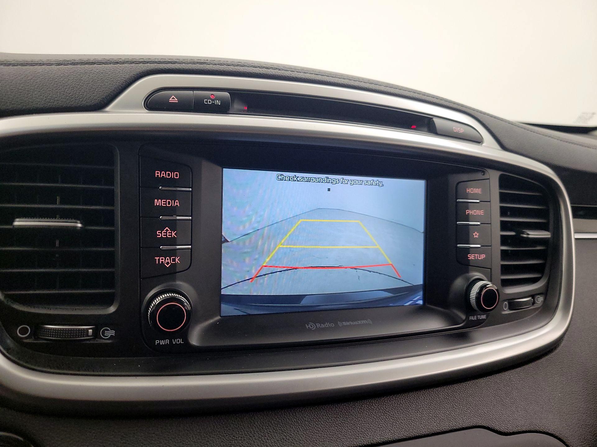 Thumbnail: 2019 Kia Sorento - 14