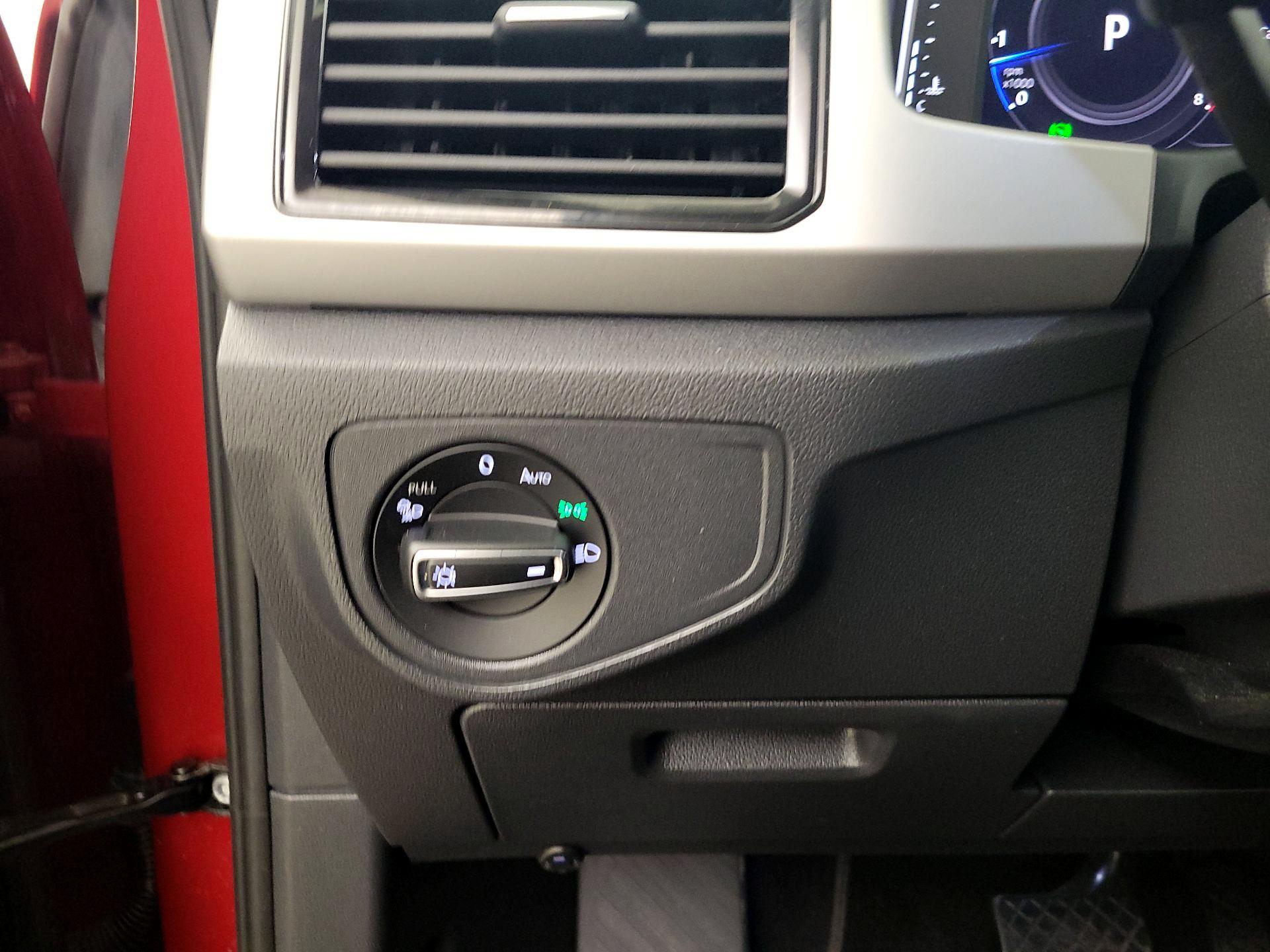 Thumbnail: 2023 Volkswagen Atlas - 13