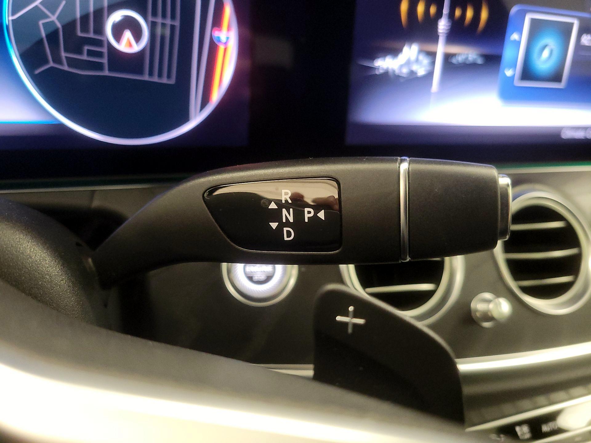 Thumbnail: 2020 Mercedes-Benz E-Class - 18