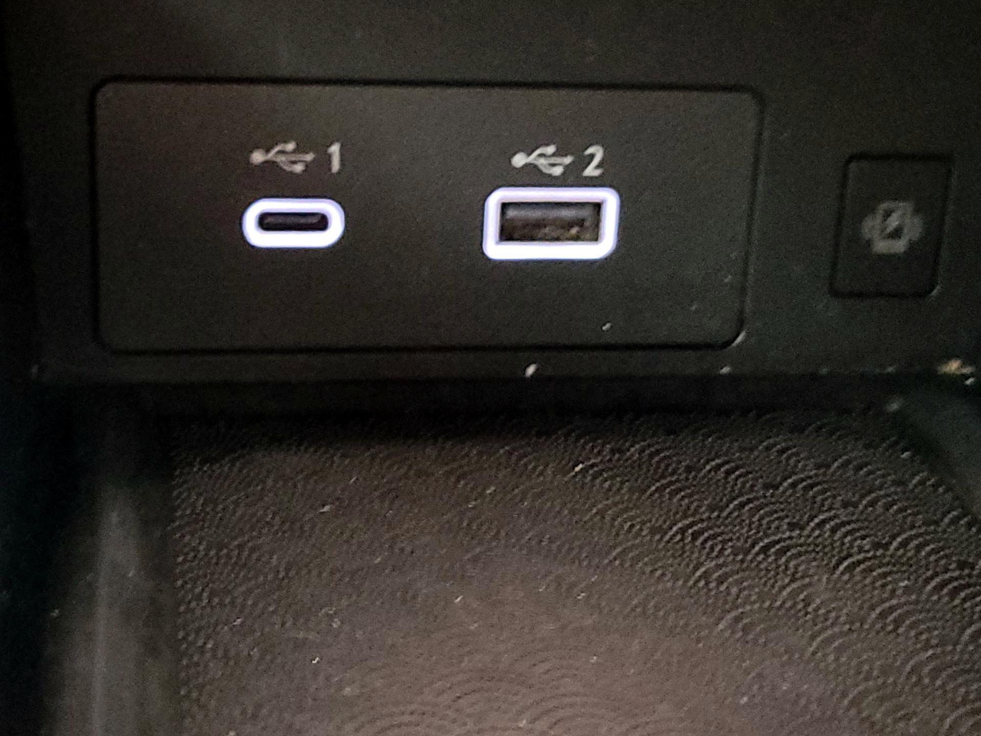 Thumbnail: 2023 INFINITI QX60 - 18