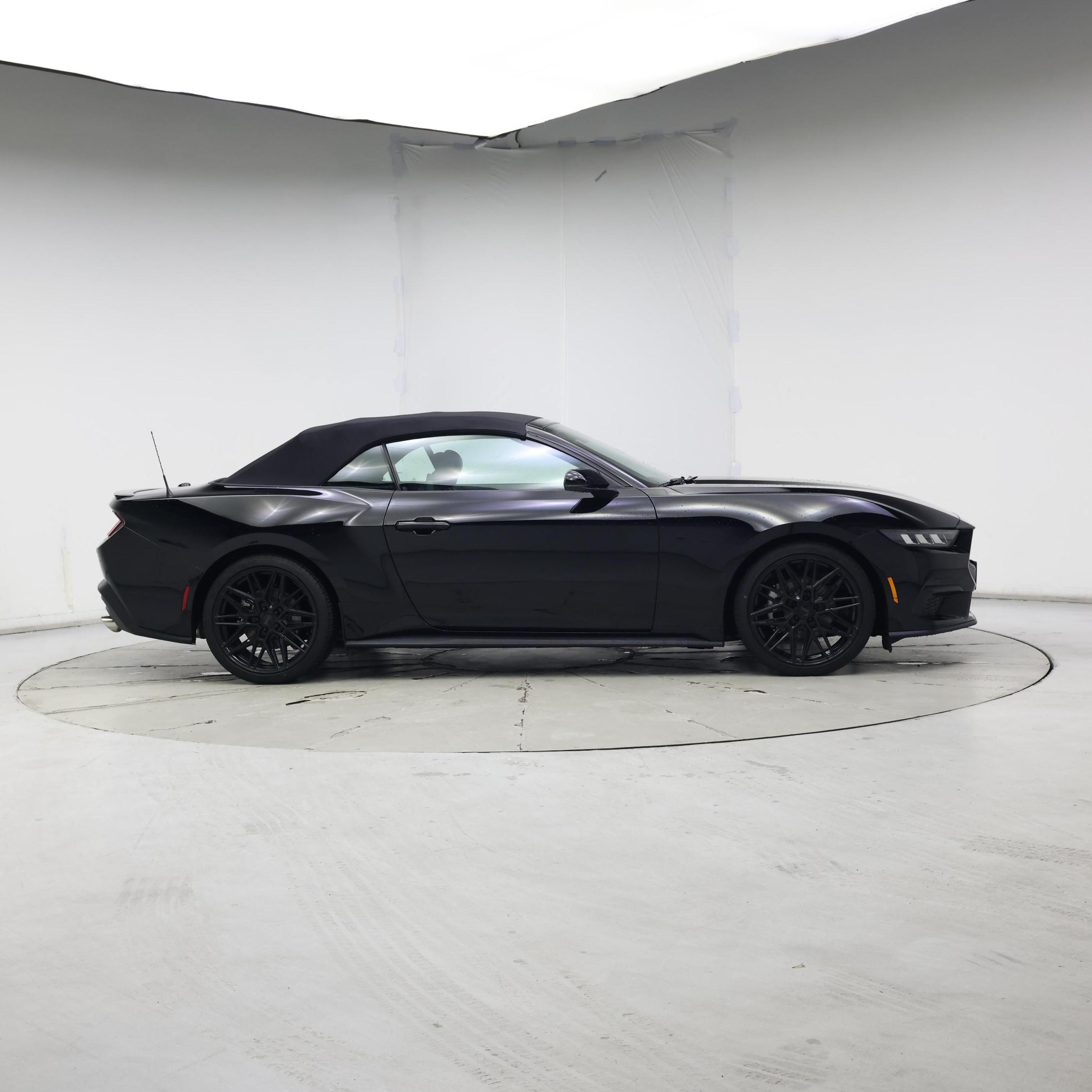 Thumbnail: 2025 Ford Mustang - 7