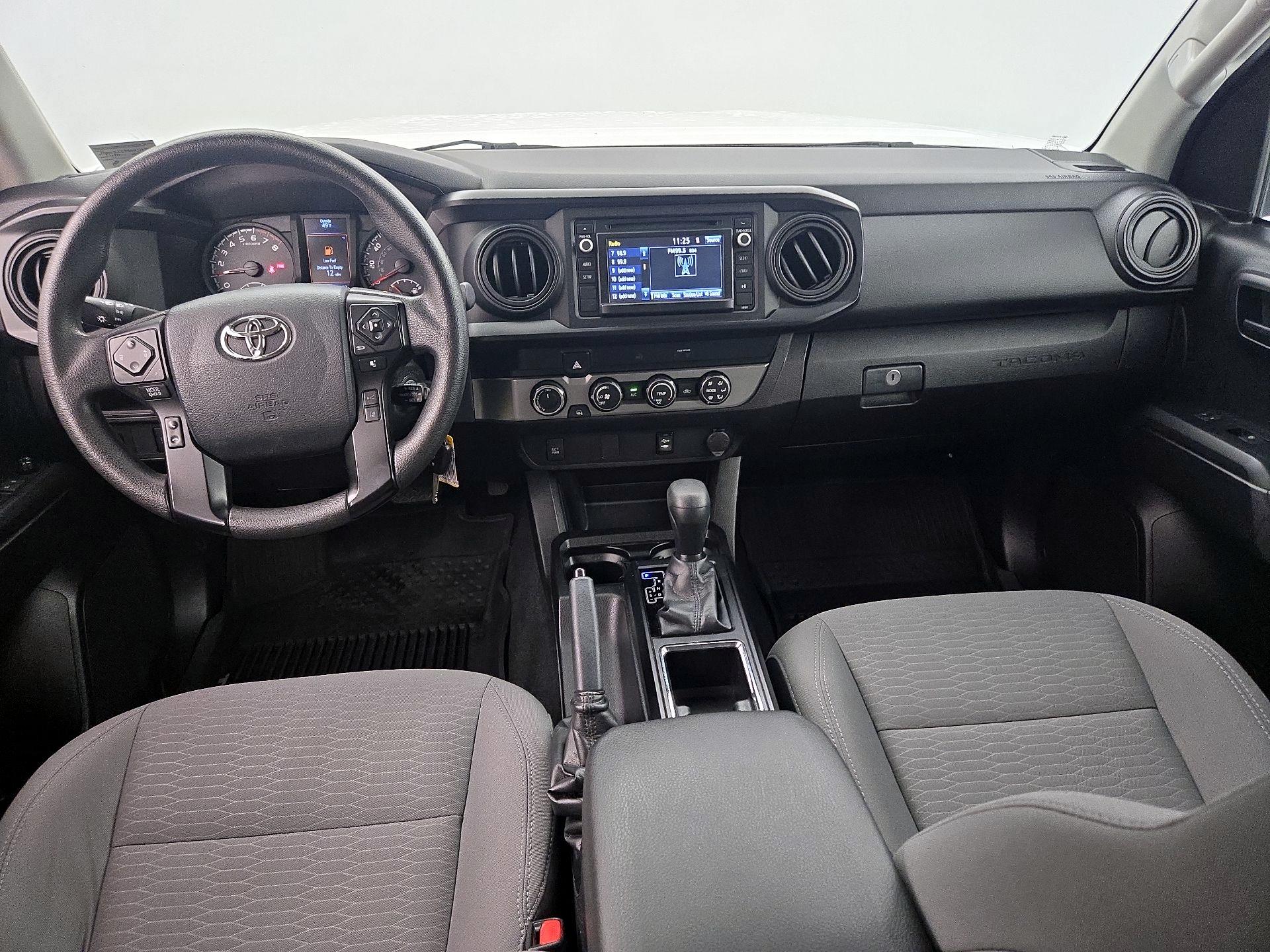 Thumbnail: 2019 Toyota Tacoma - 9