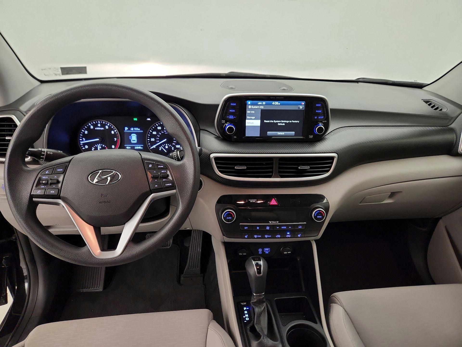 Thumbnail: 2020 Hyundai Tucson - 9