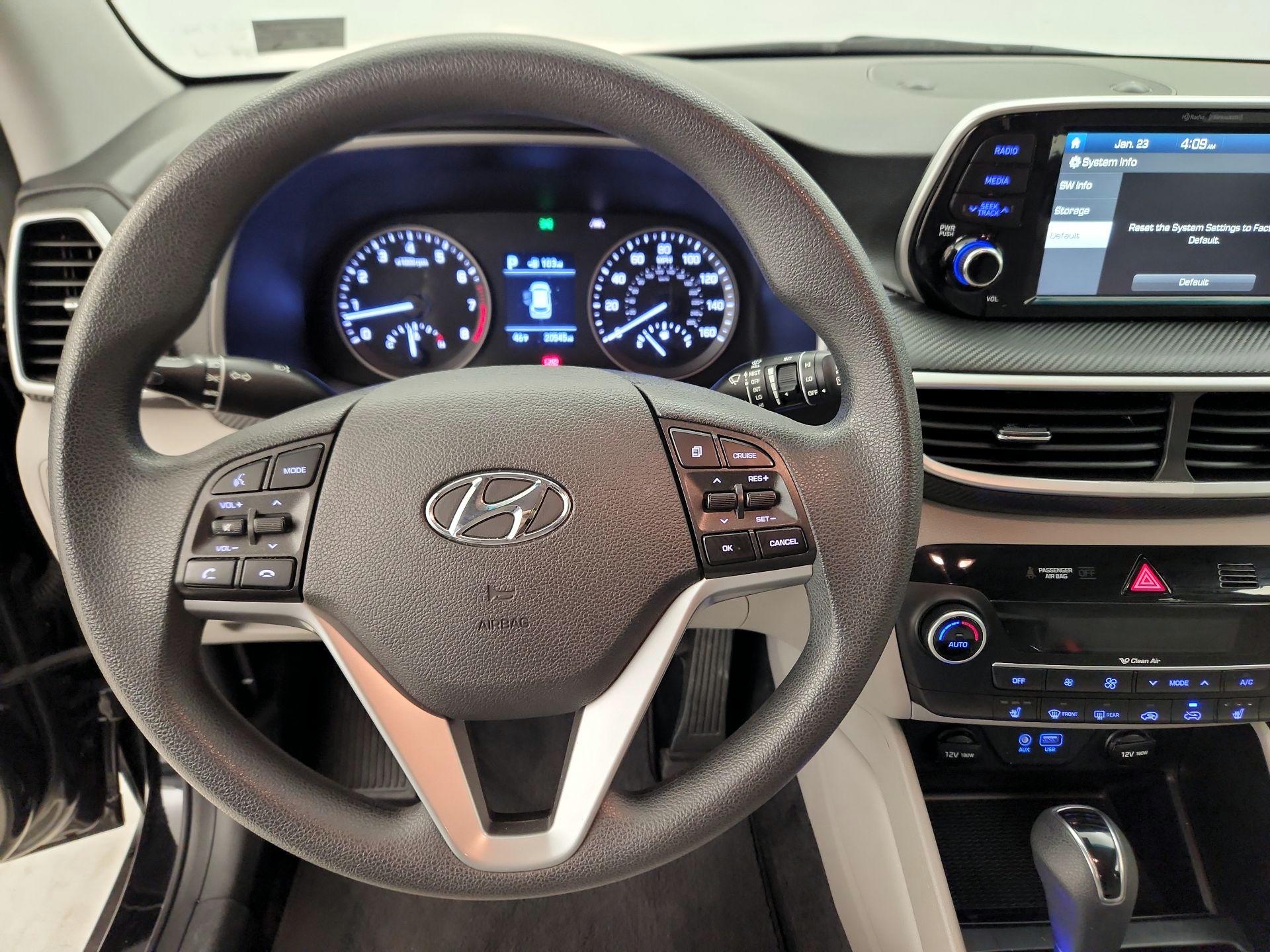 Thumbnail: 2020 Hyundai Tucson - 10