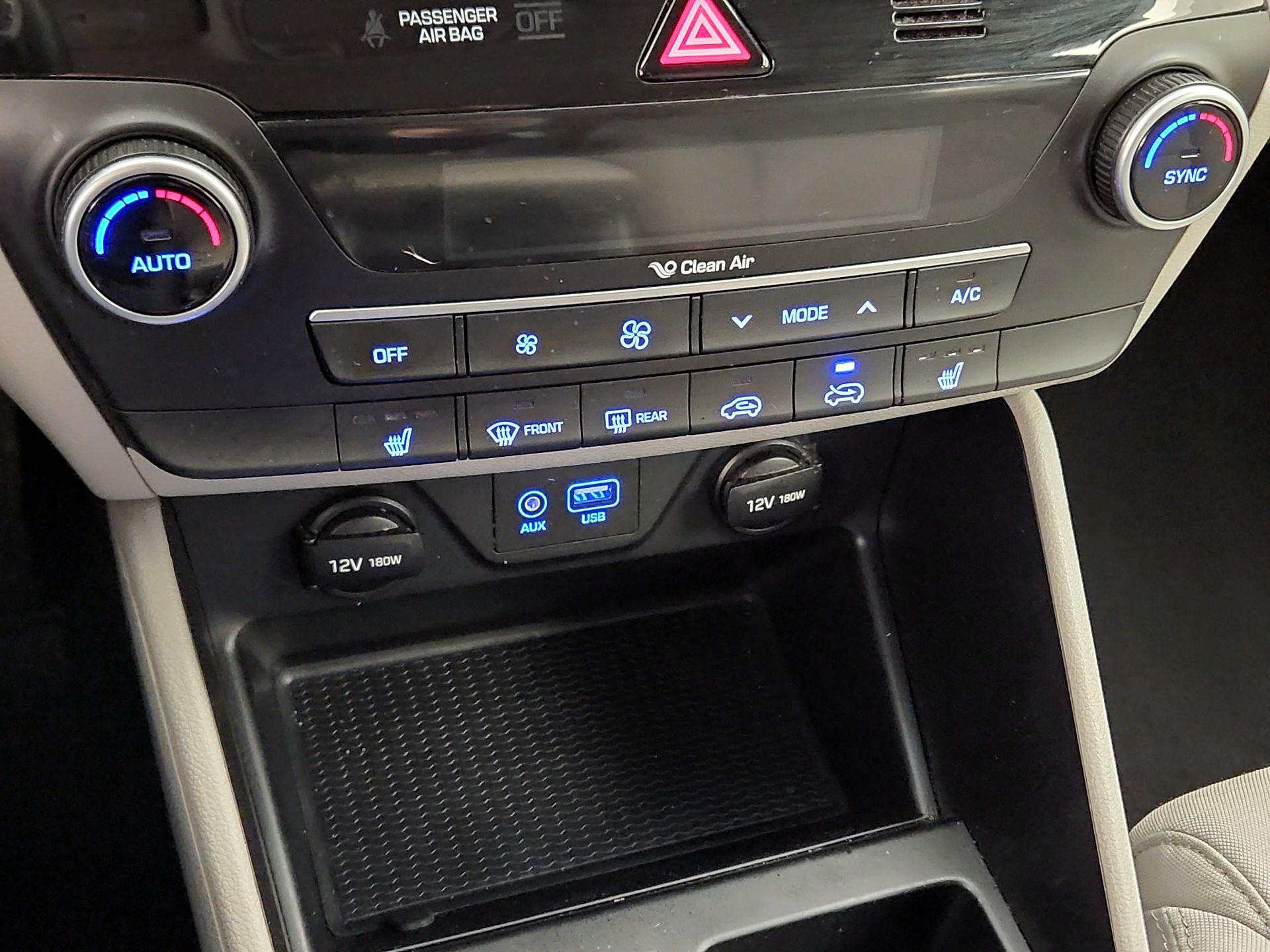 Thumbnail: 2020 Hyundai Tucson - 16