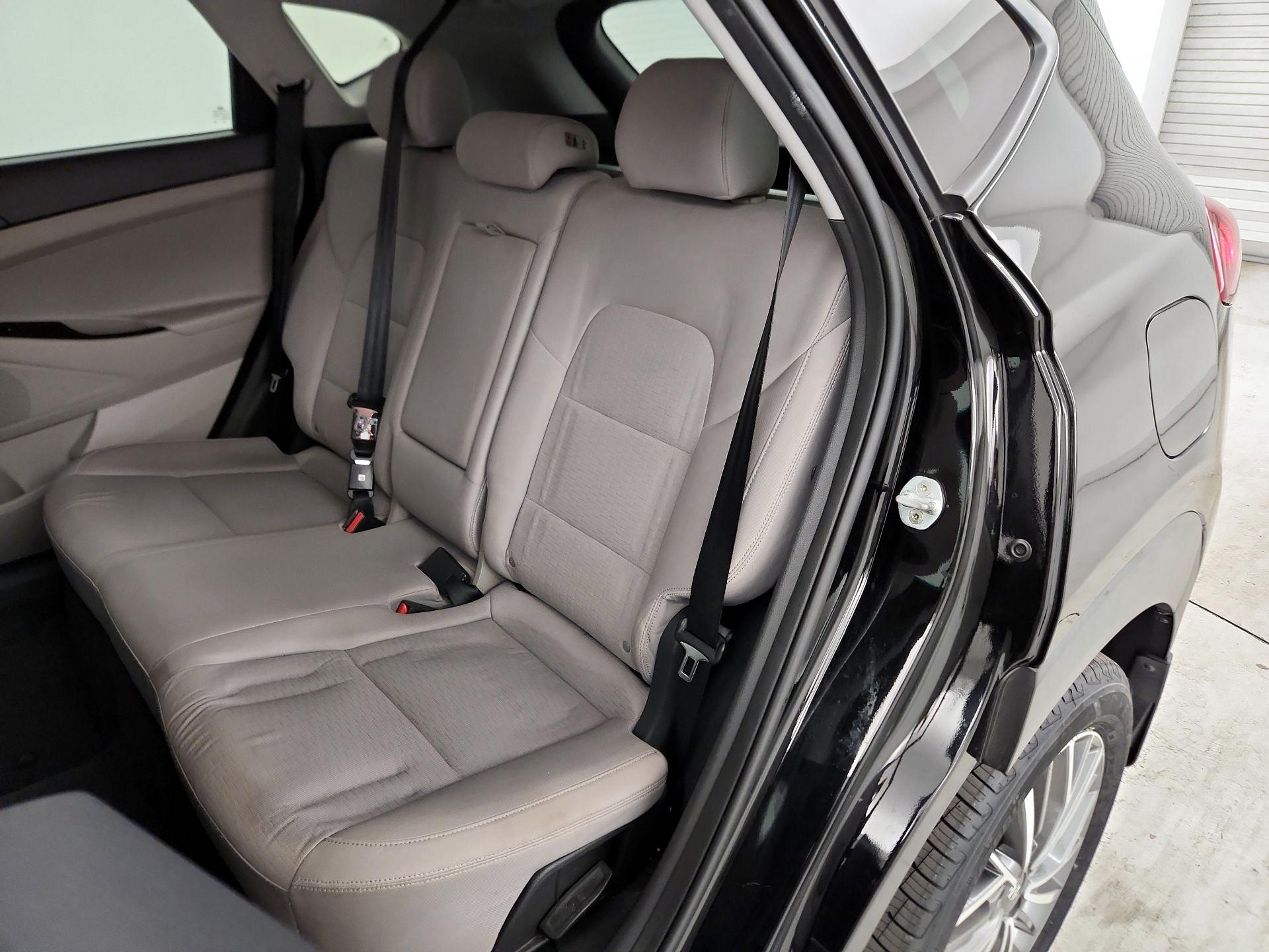 Thumbnail: 2020 Hyundai Tucson - 19