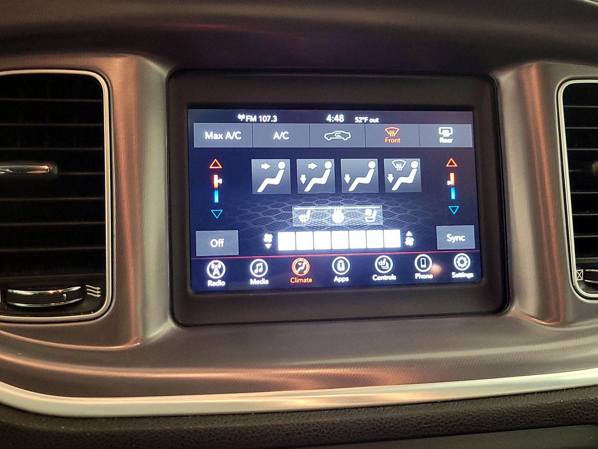 Thumbnail: 2019 Dodge Charger - 16