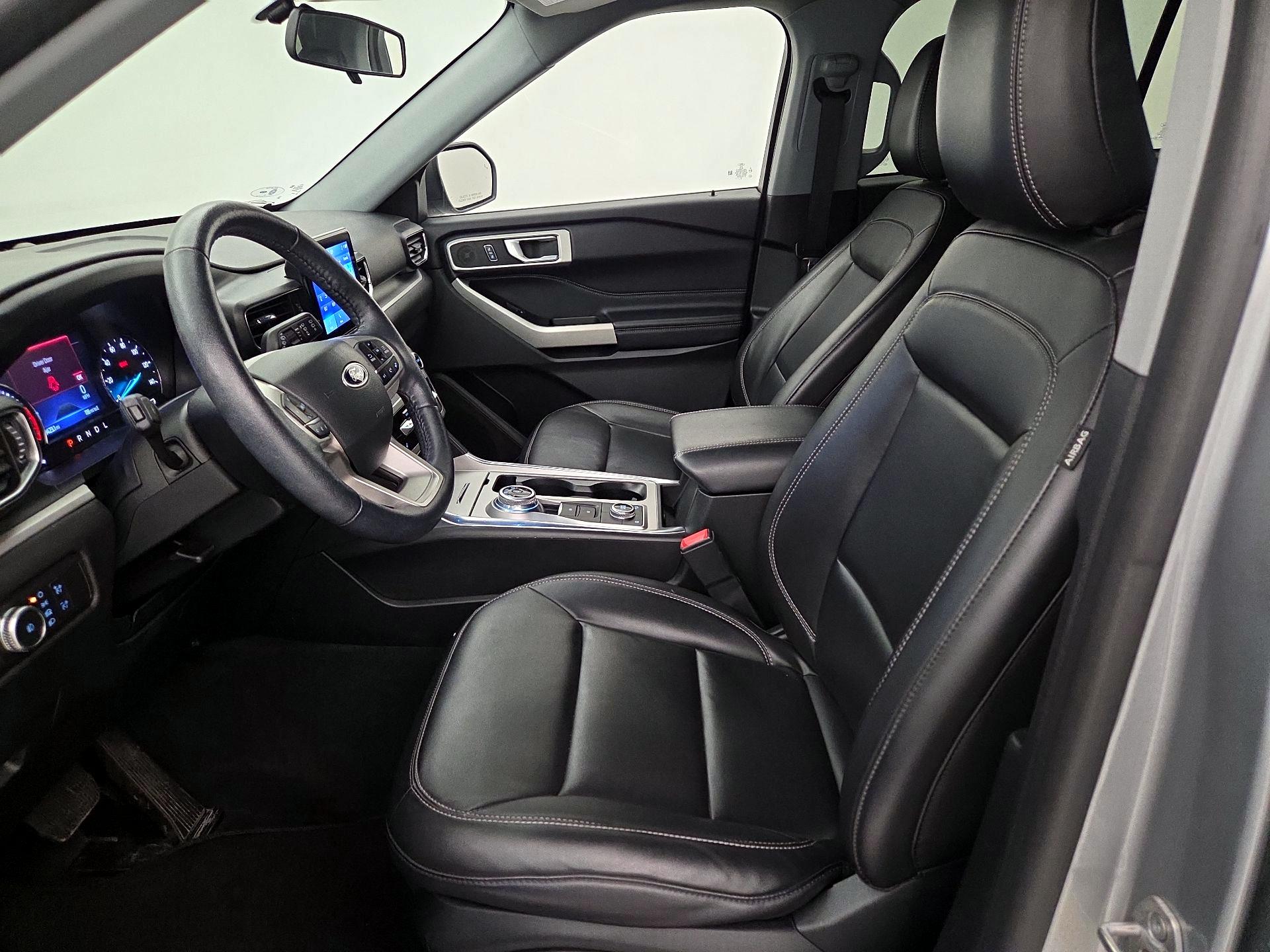 Thumbnail: 2022 Ford Explorer - 11