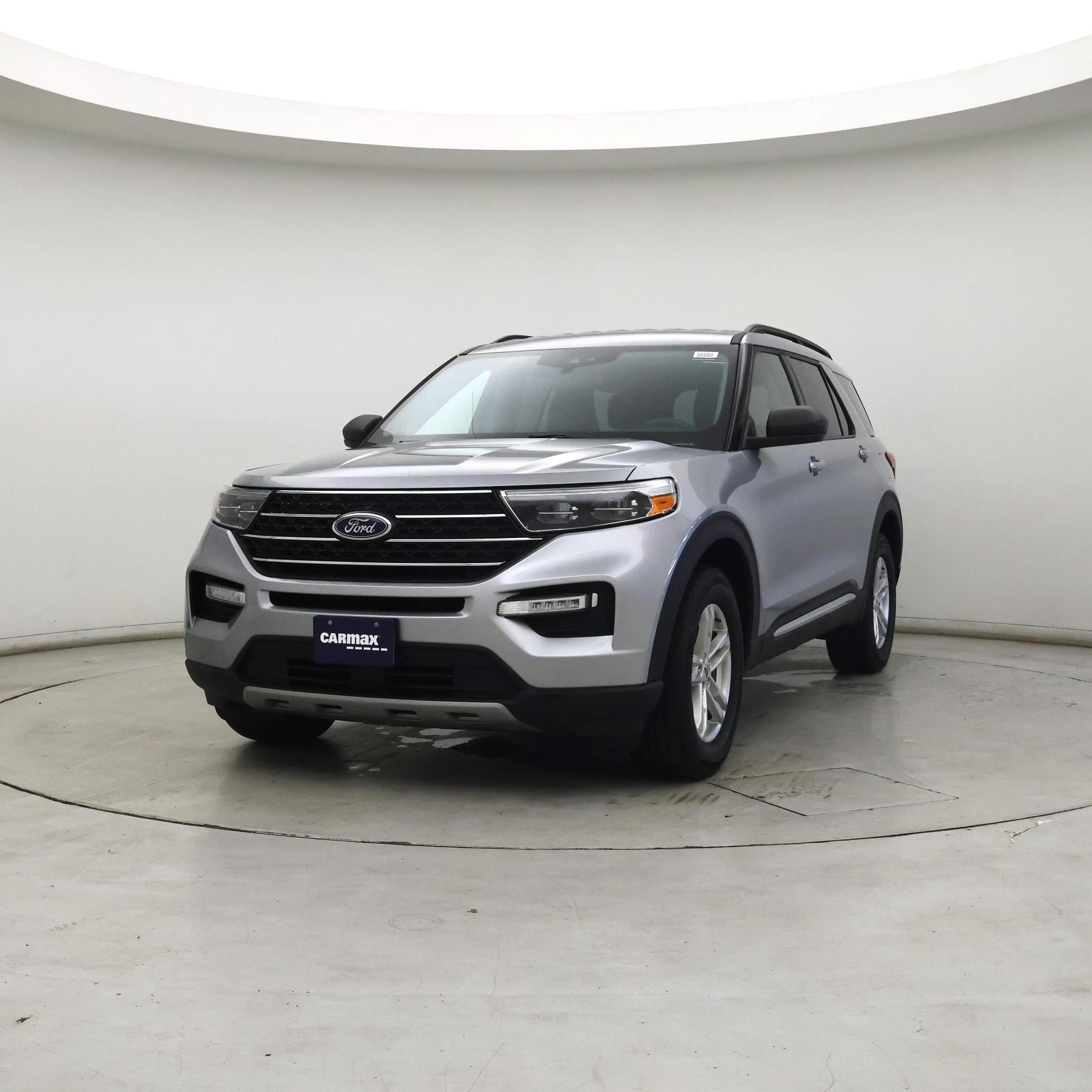 Thumbnail: 2022 Ford Explorer - 4