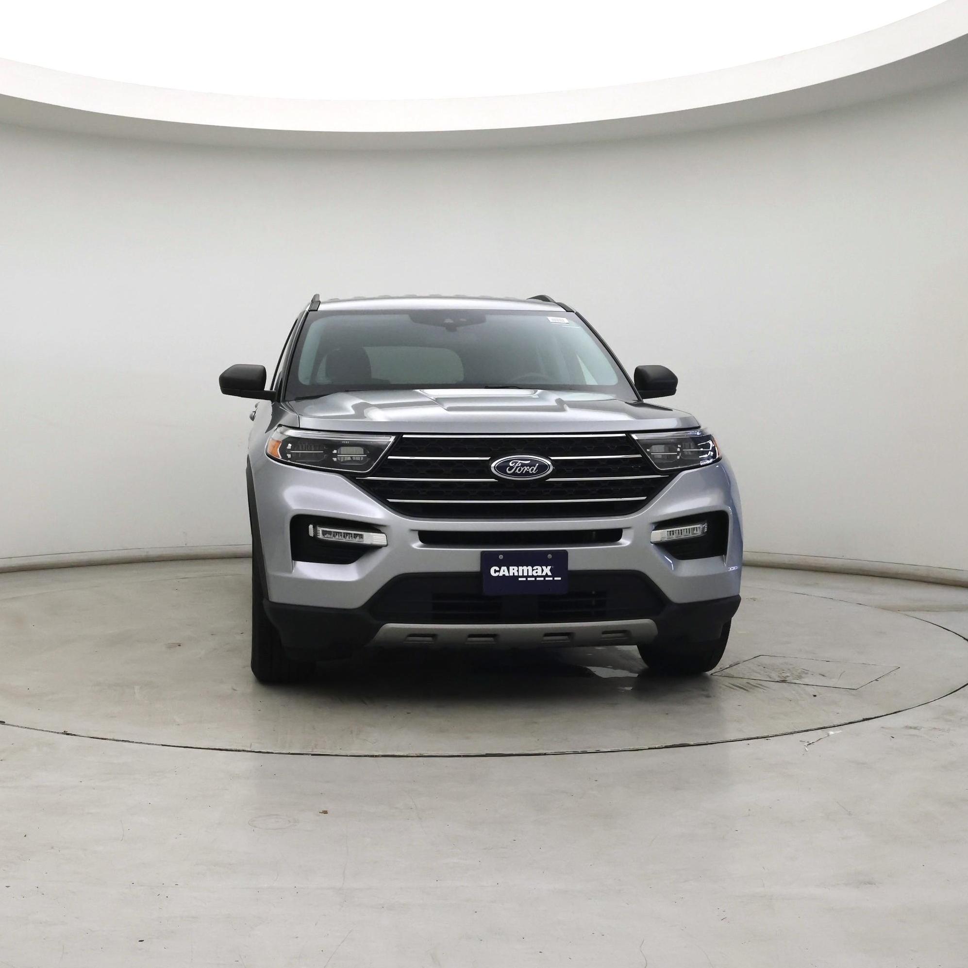 Thumbnail: 2022 Ford Explorer - 5