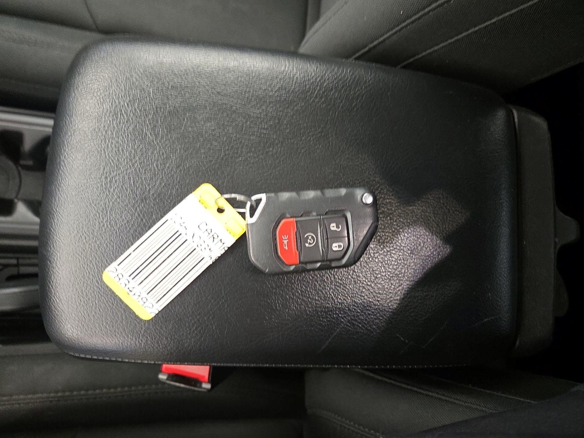 Thumbnail: 2021 Jeep Wrangler - 20