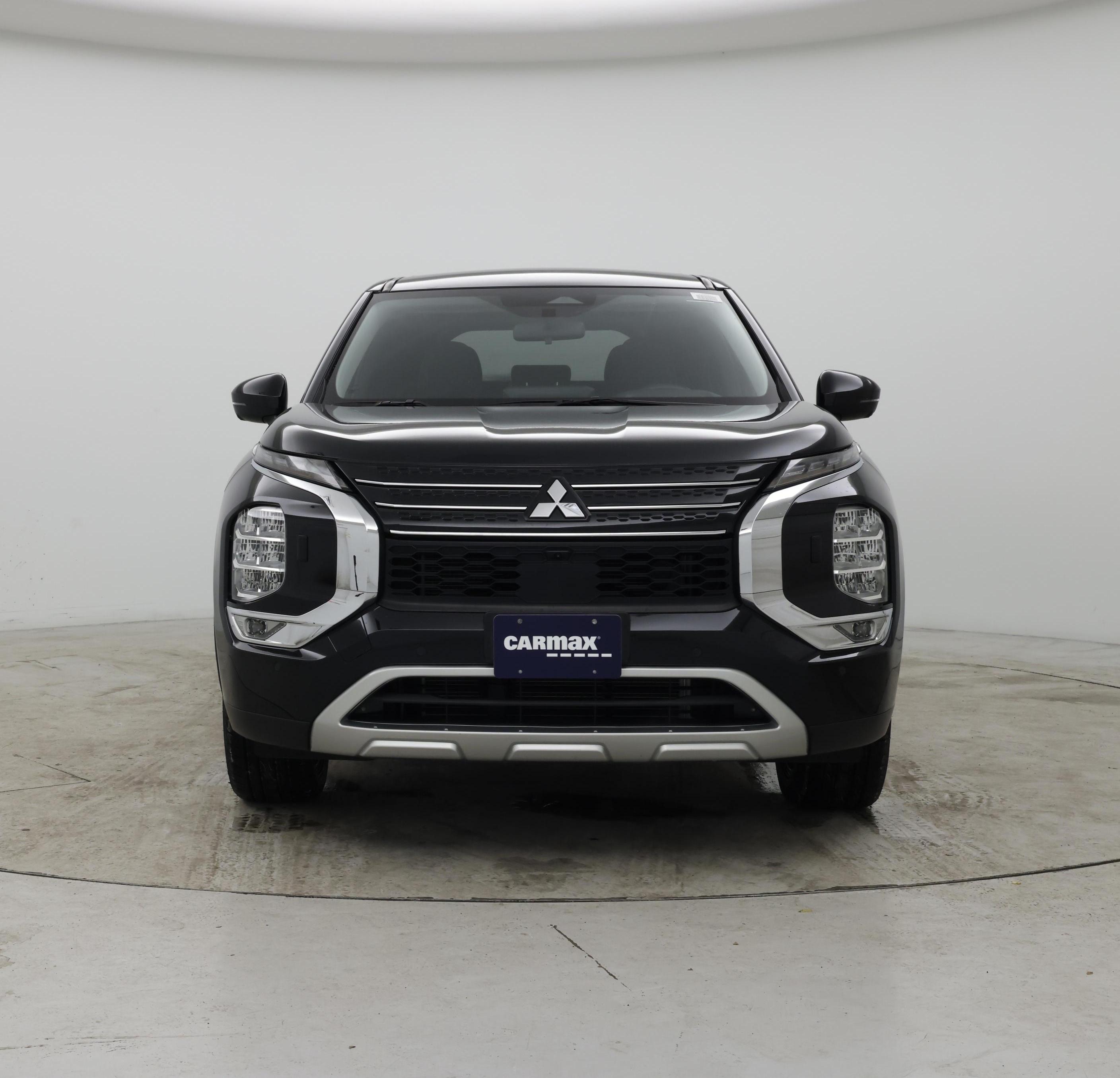 Thumbnail: 2022 Mitsubishi Outlander - 5