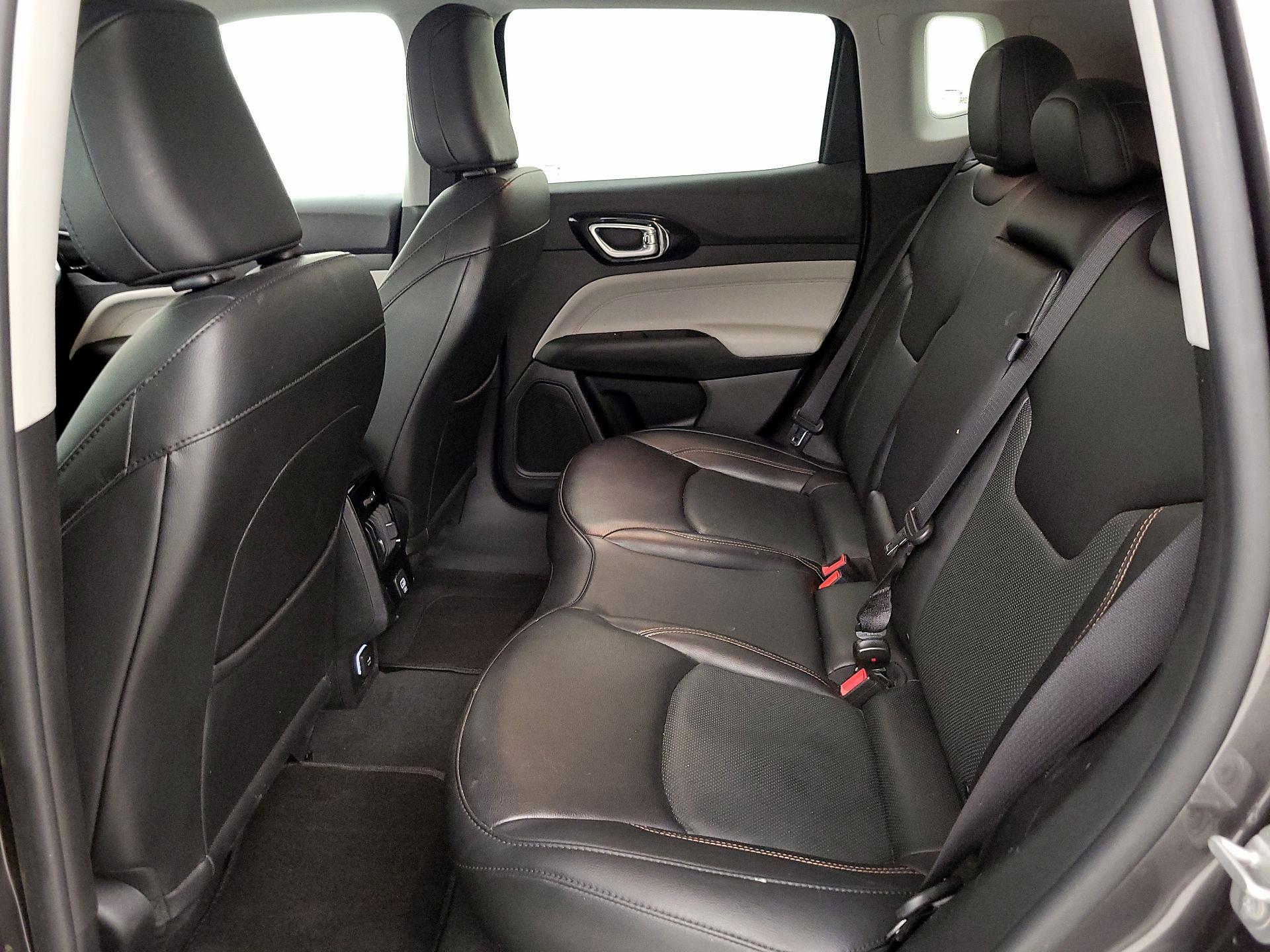 Thumbnail: 2022 Jeep Compass - 19