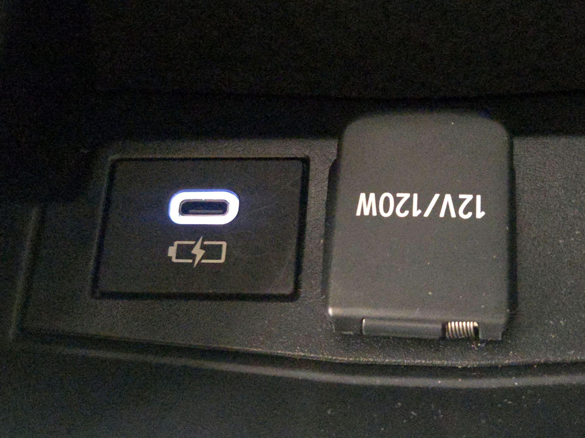 Thumbnail: 2024 Toyota Corolla - 18