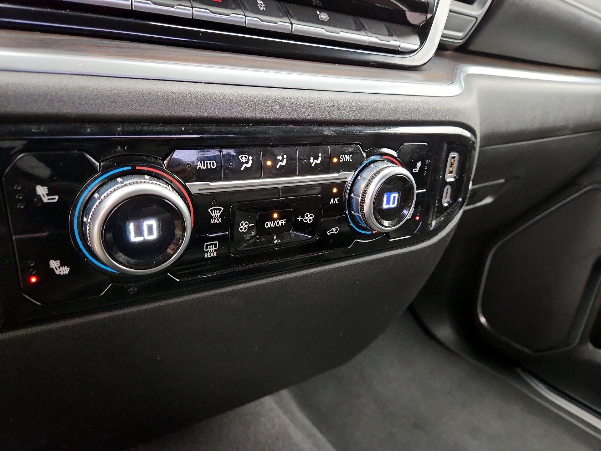 Thumbnail: 2025 GMC Sierra 1500 - 17