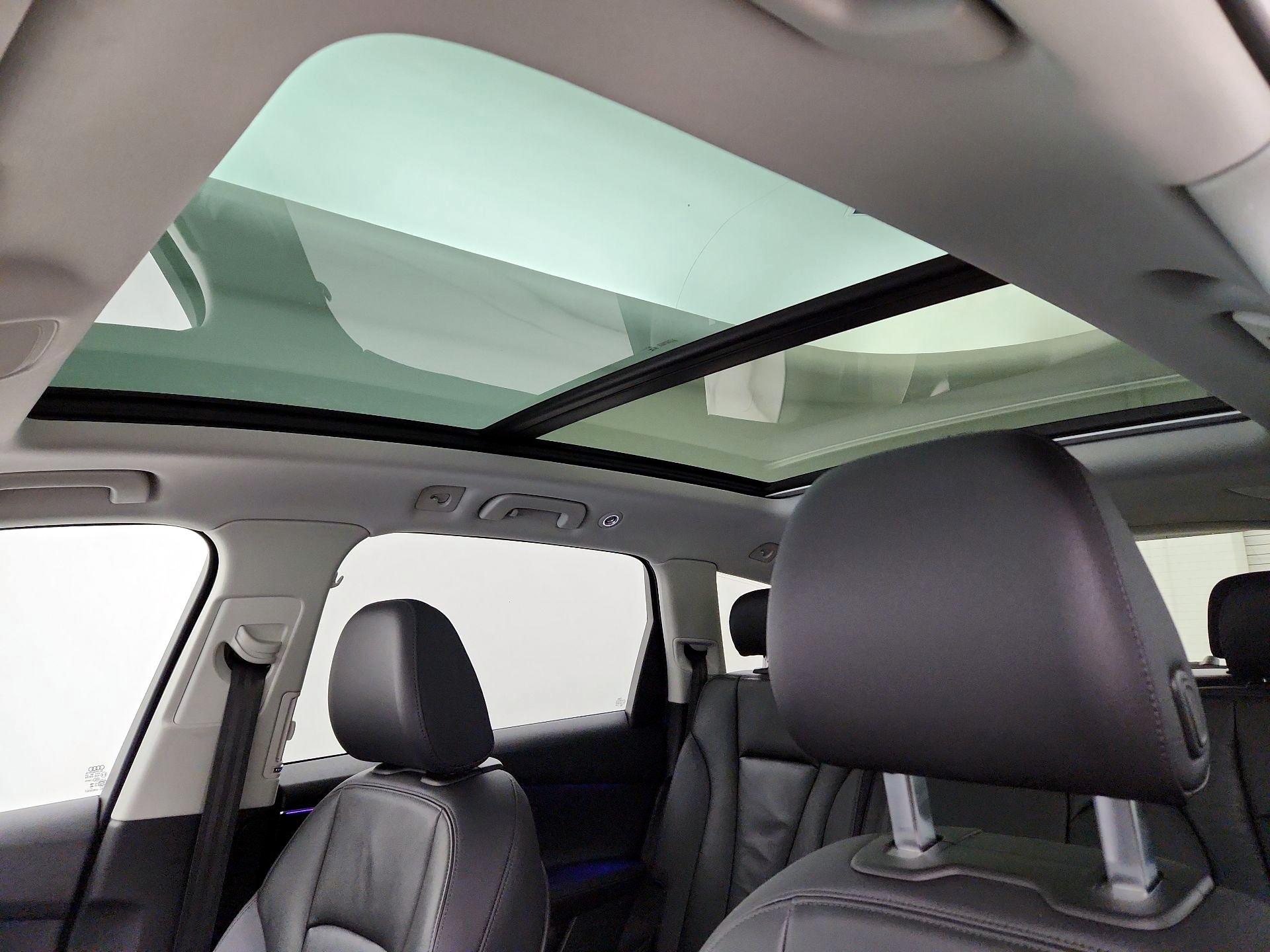 Thumbnail: 2024 Audi Q7 - 18