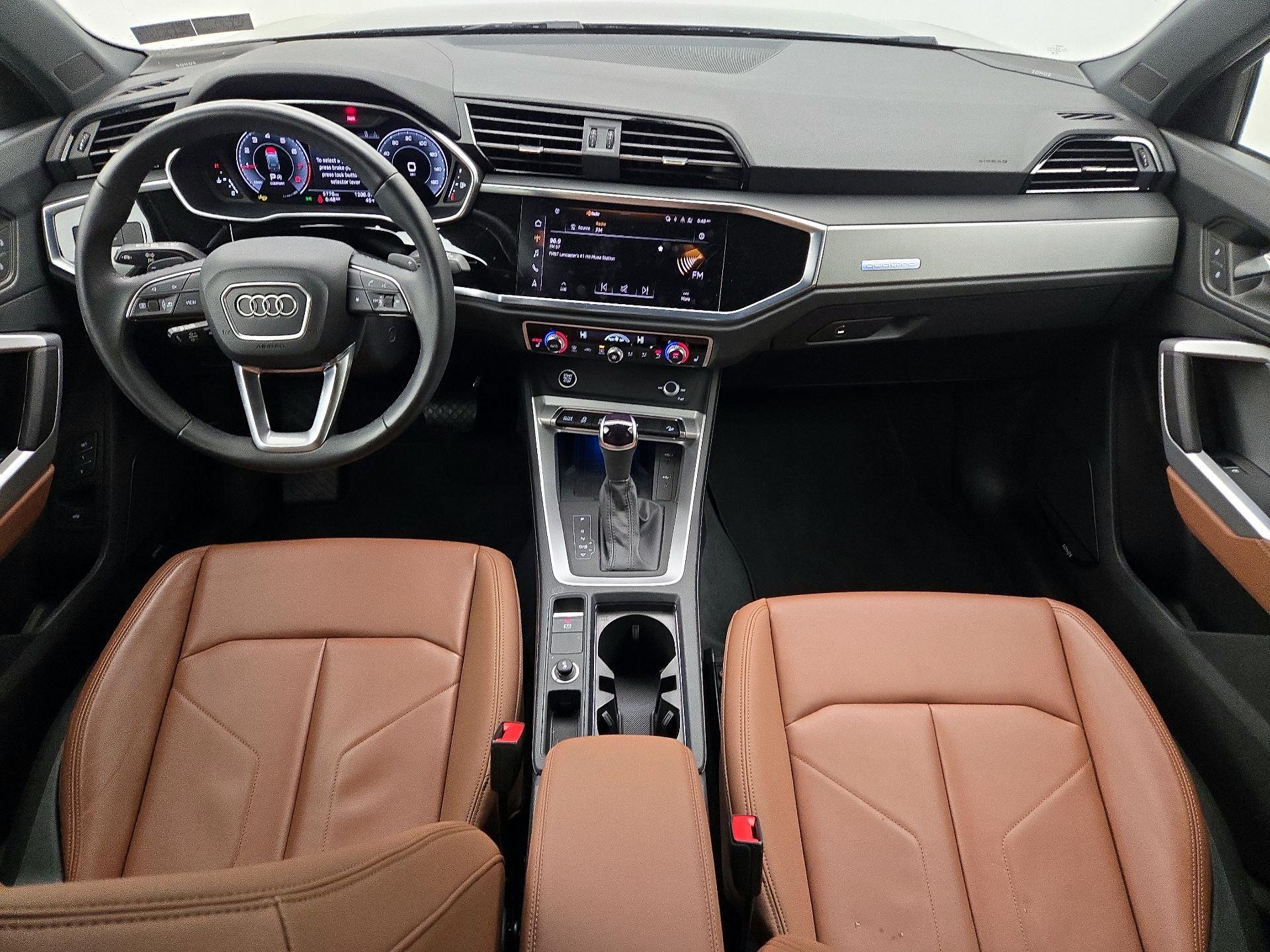 Thumbnail: 2024 Audi Q3 - 9