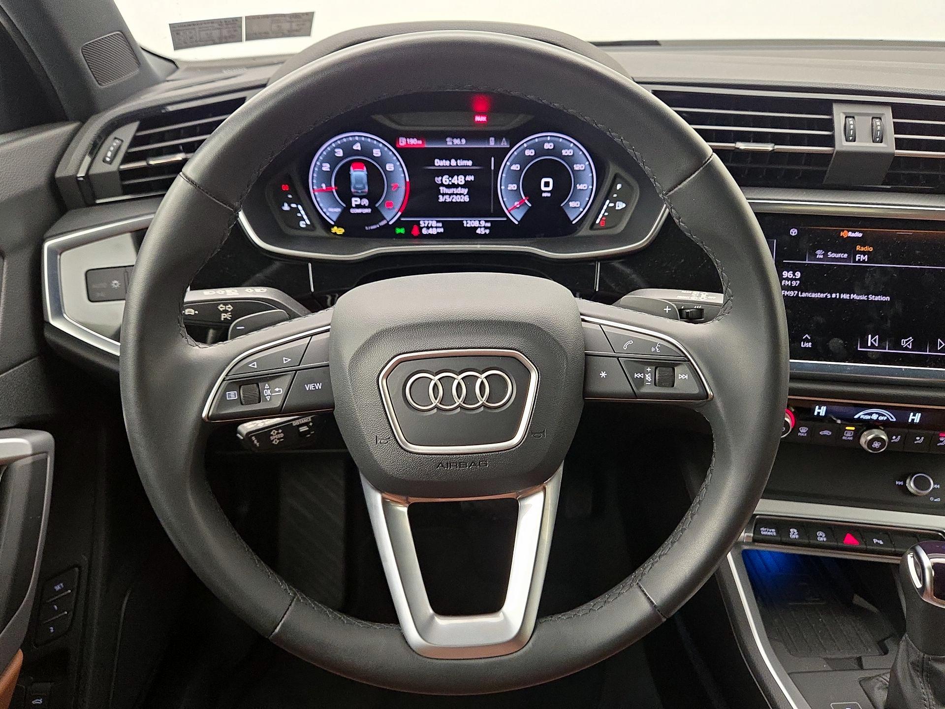 Thumbnail: 2024 Audi Q3 - 10