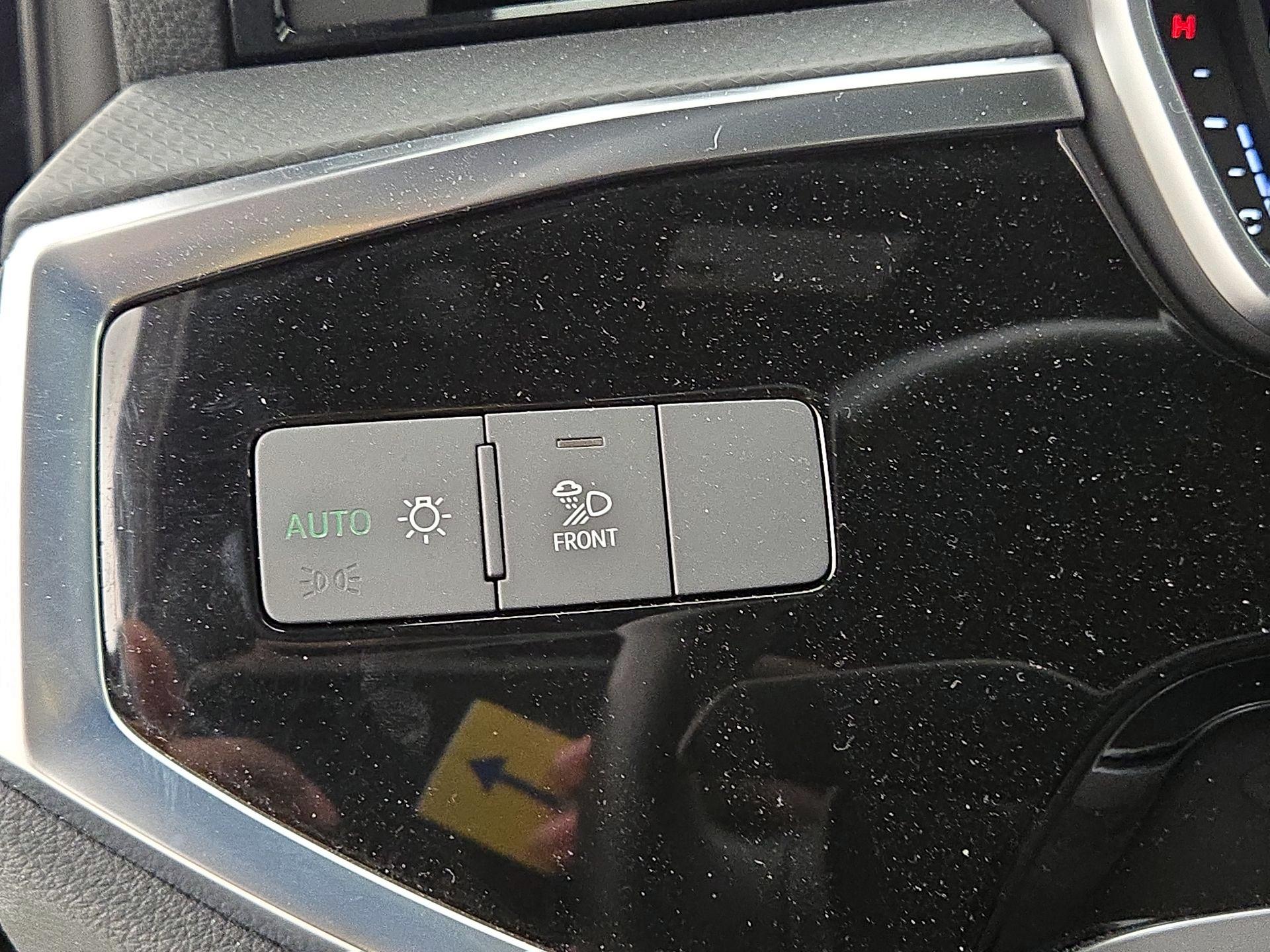 Thumbnail: 2024 Audi Q3 - 13