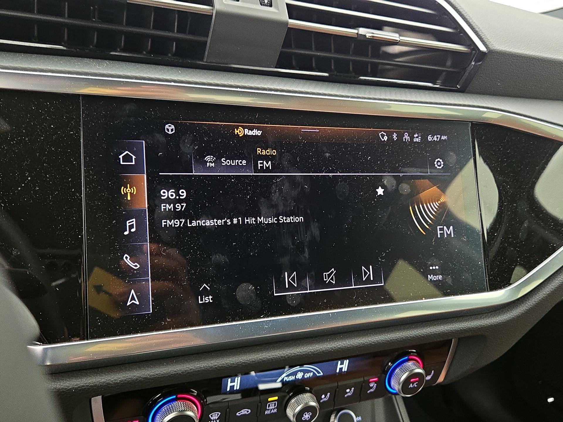 Thumbnail: 2024 Audi Q3 - 15